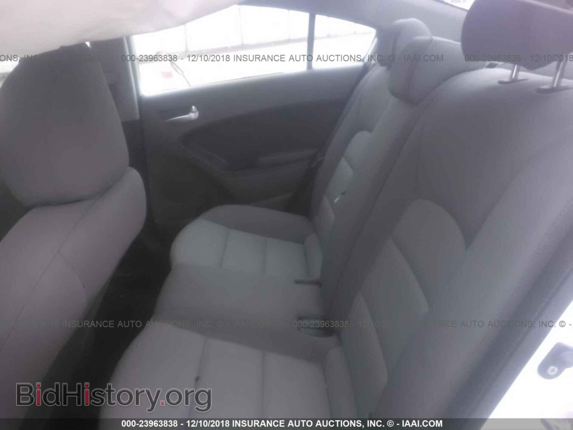 2017 KIA FORTE - VIN: 3KPFK4A78HE046508 - Фото 8