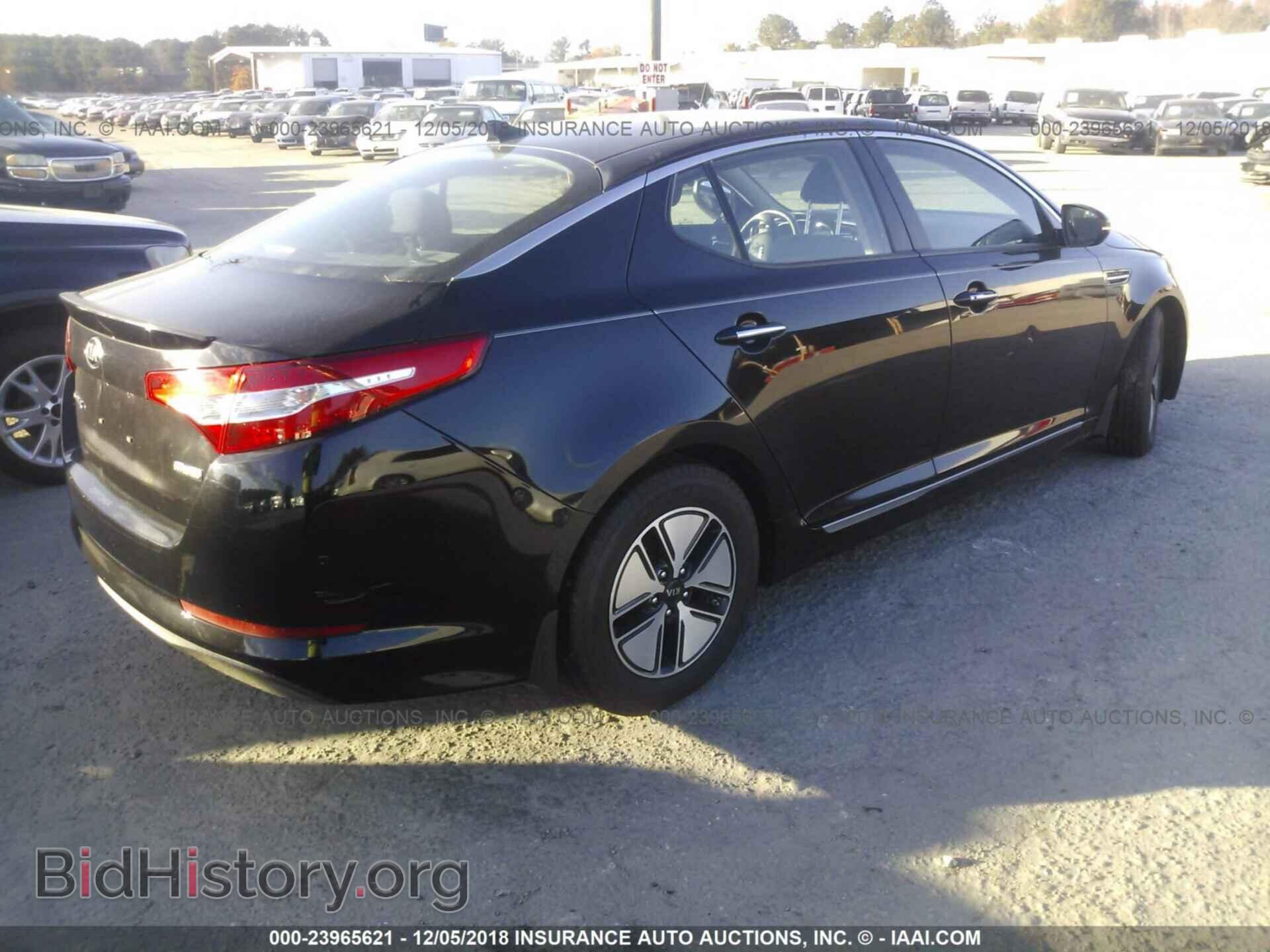 2012 Kia Optima - VIN: KNAGM4AD0C5022161 - Photo 4