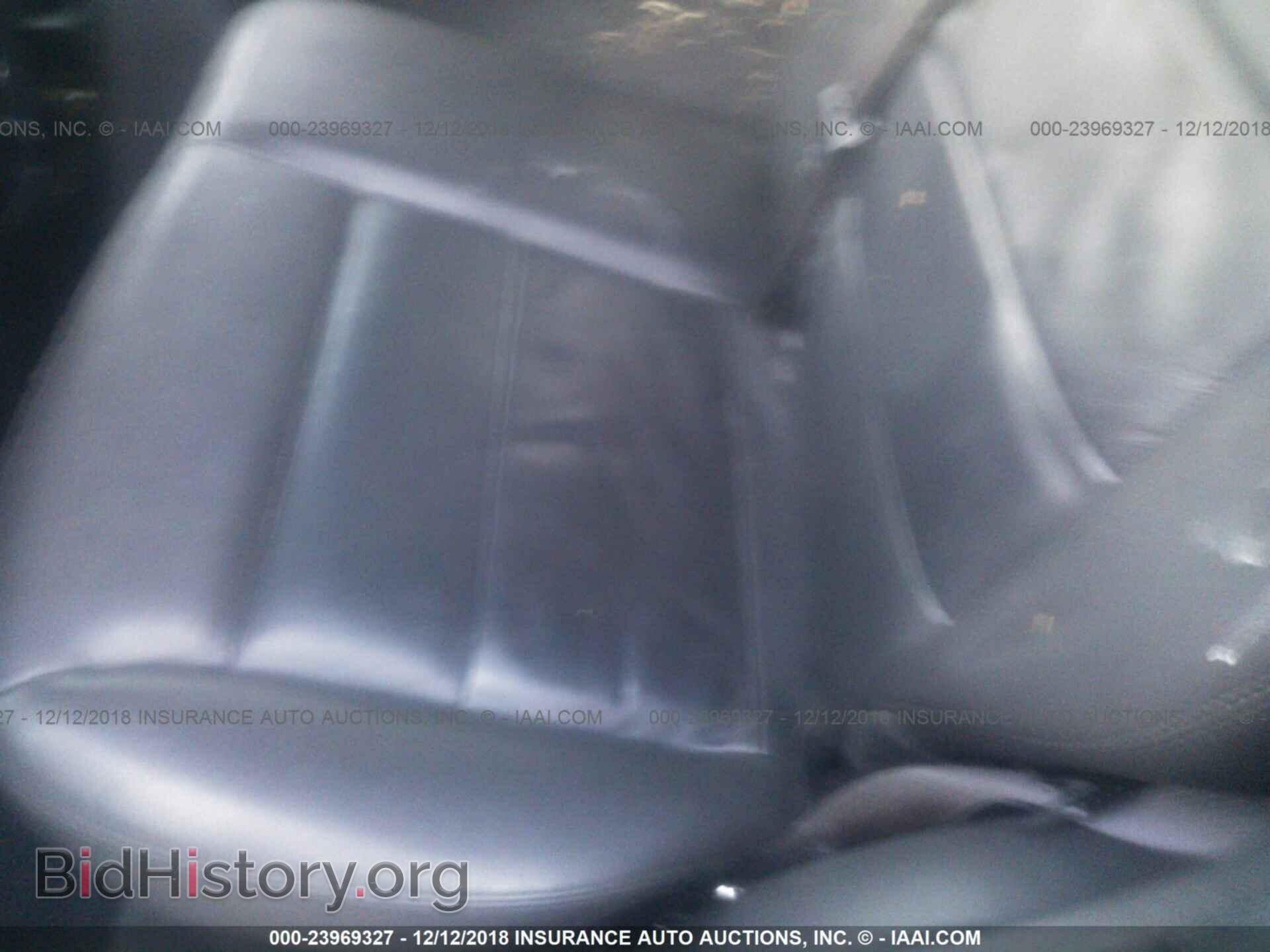 2011 FORD ESCAPE - VIN: 1FMCU9E73BKB08756 - Фото 8