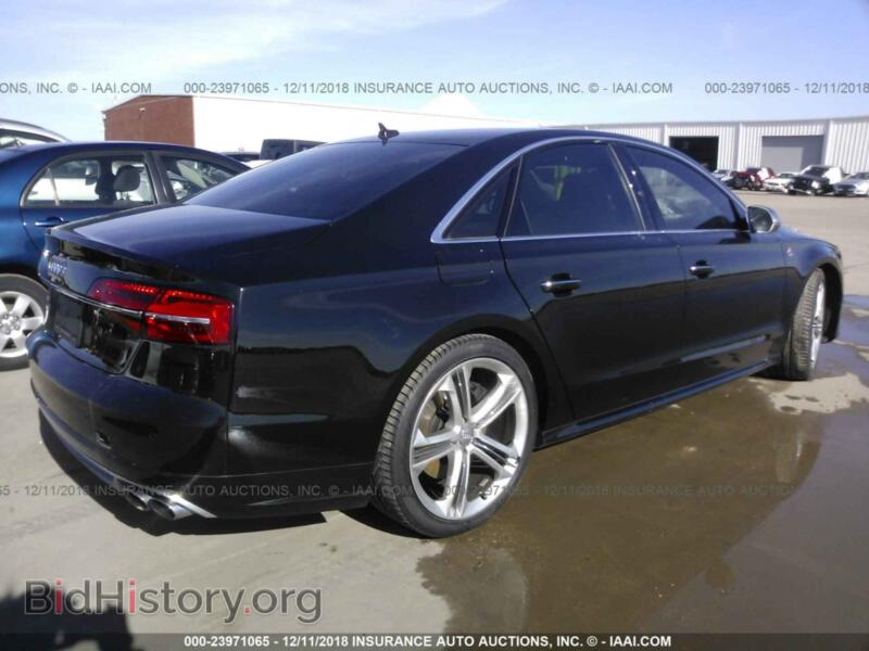 2016 Audi S8 (VIN WAUJSAFD8GN004032) — фото 4 из 10