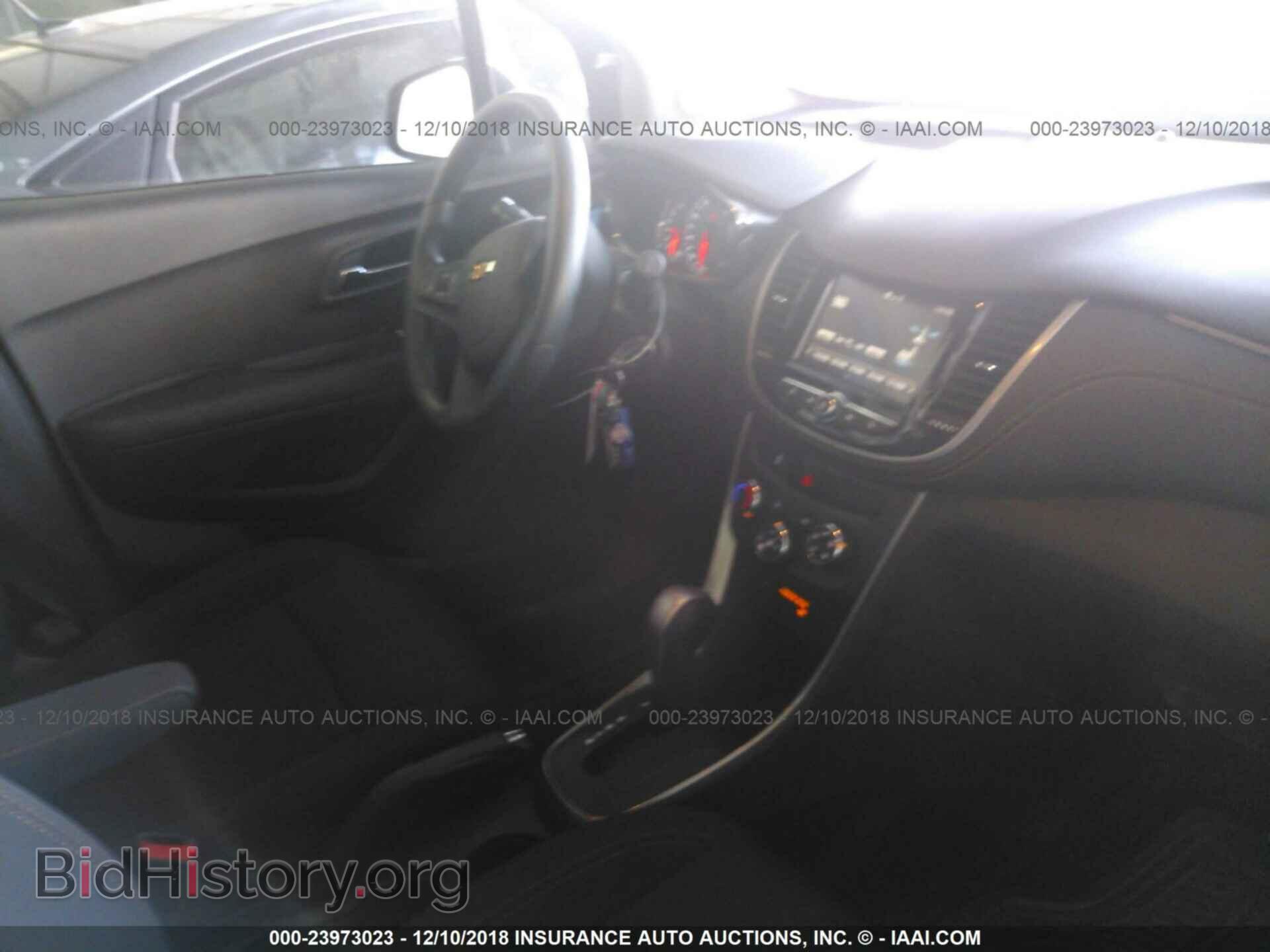 2017 CHEVROLET TRAX - VIN: 3GNCJLSB6HL266672 - Фото 5