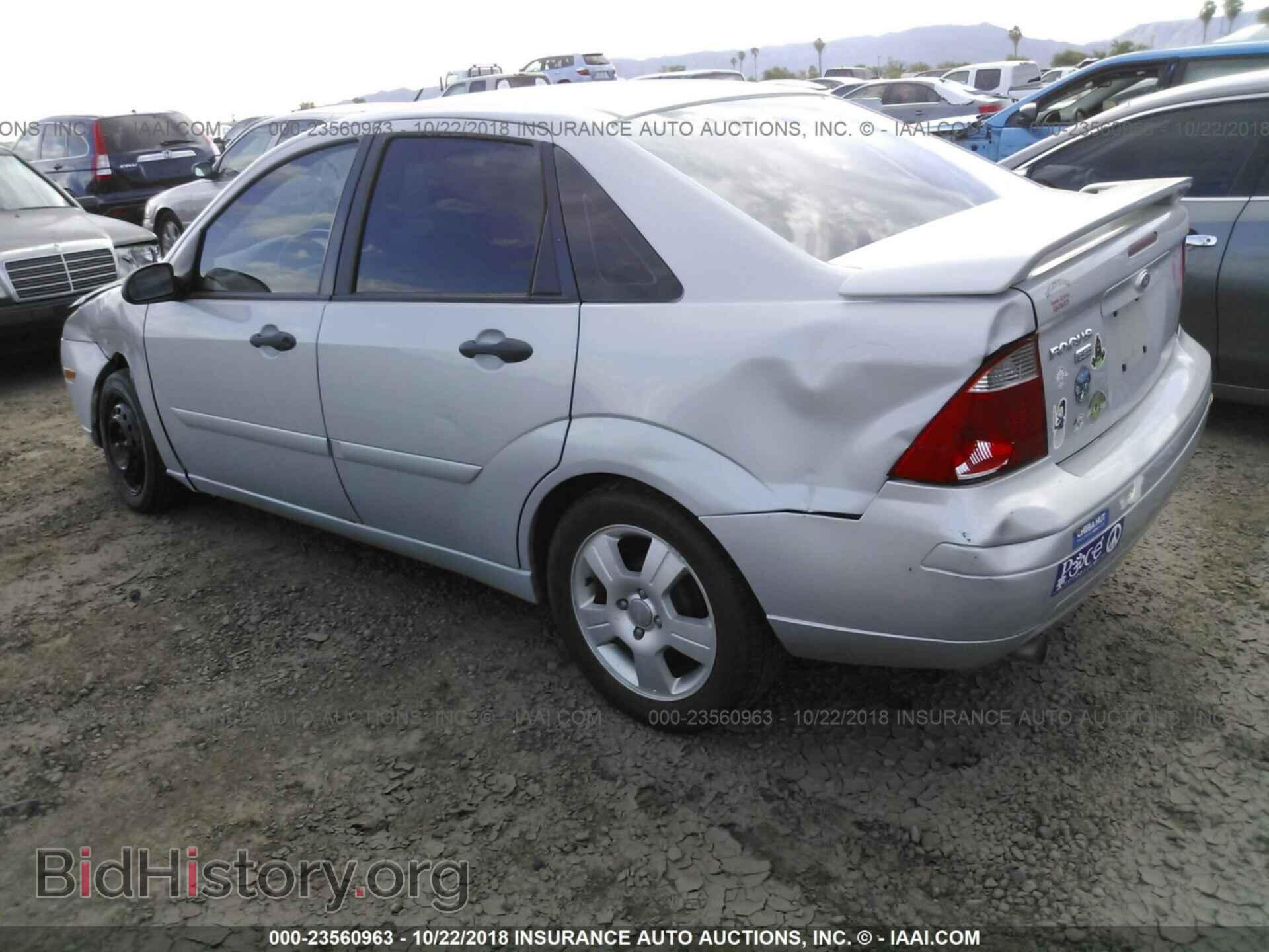2007 FORD FOCUS - VIN: 1FAHP34N37W364559 - Фото 3