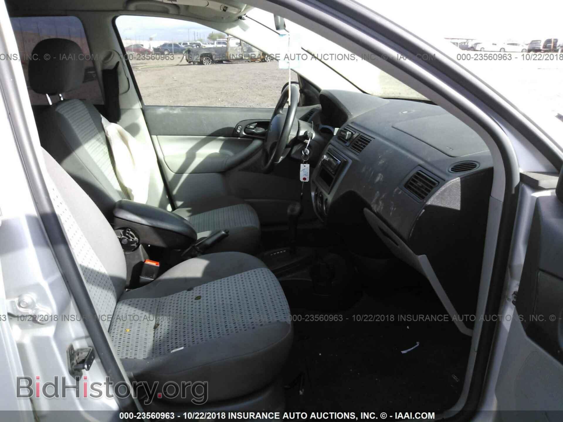 2007 FORD FOCUS - VIN: 1FAHP34N37W364559 - Фото 5