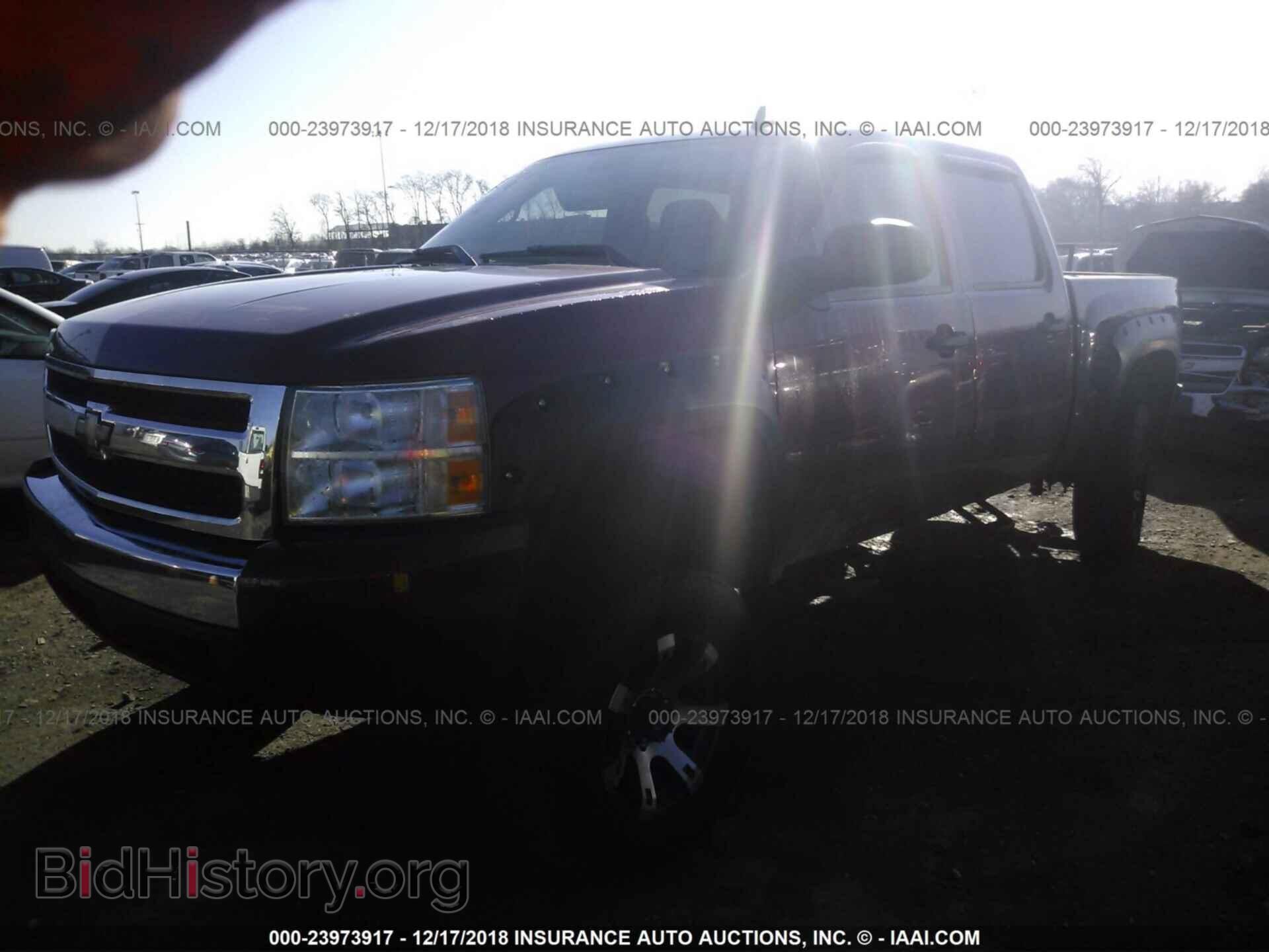 2007 CHEVROLET SILVERADO - VIN: 2GCEK13C671666564 - Фото 2