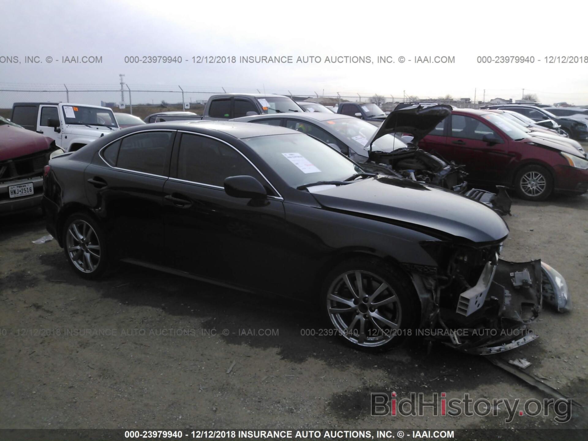 Photo JTHBE262765011568 - LEXUS IS 2006