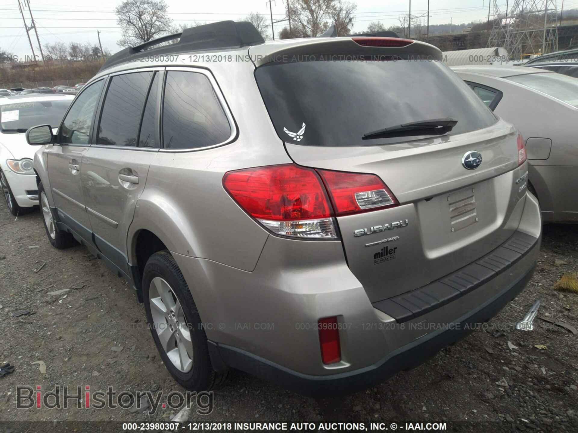 2014 SUBARU OUTBACK - VIN: 4S4BRBLC6E3306928 - Фото 3