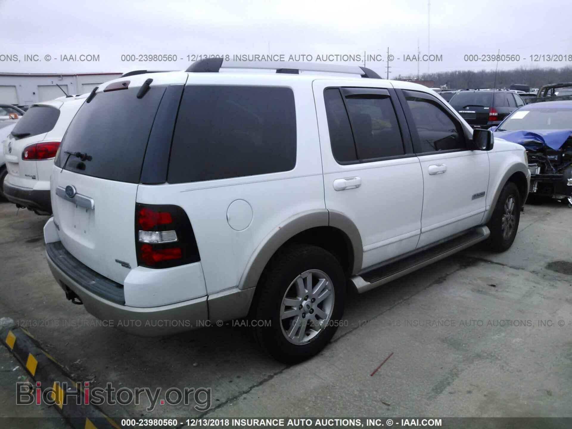 2006 FORD EXPLORER - VIN: 1FMEU64E96UB58563 - Фото 4