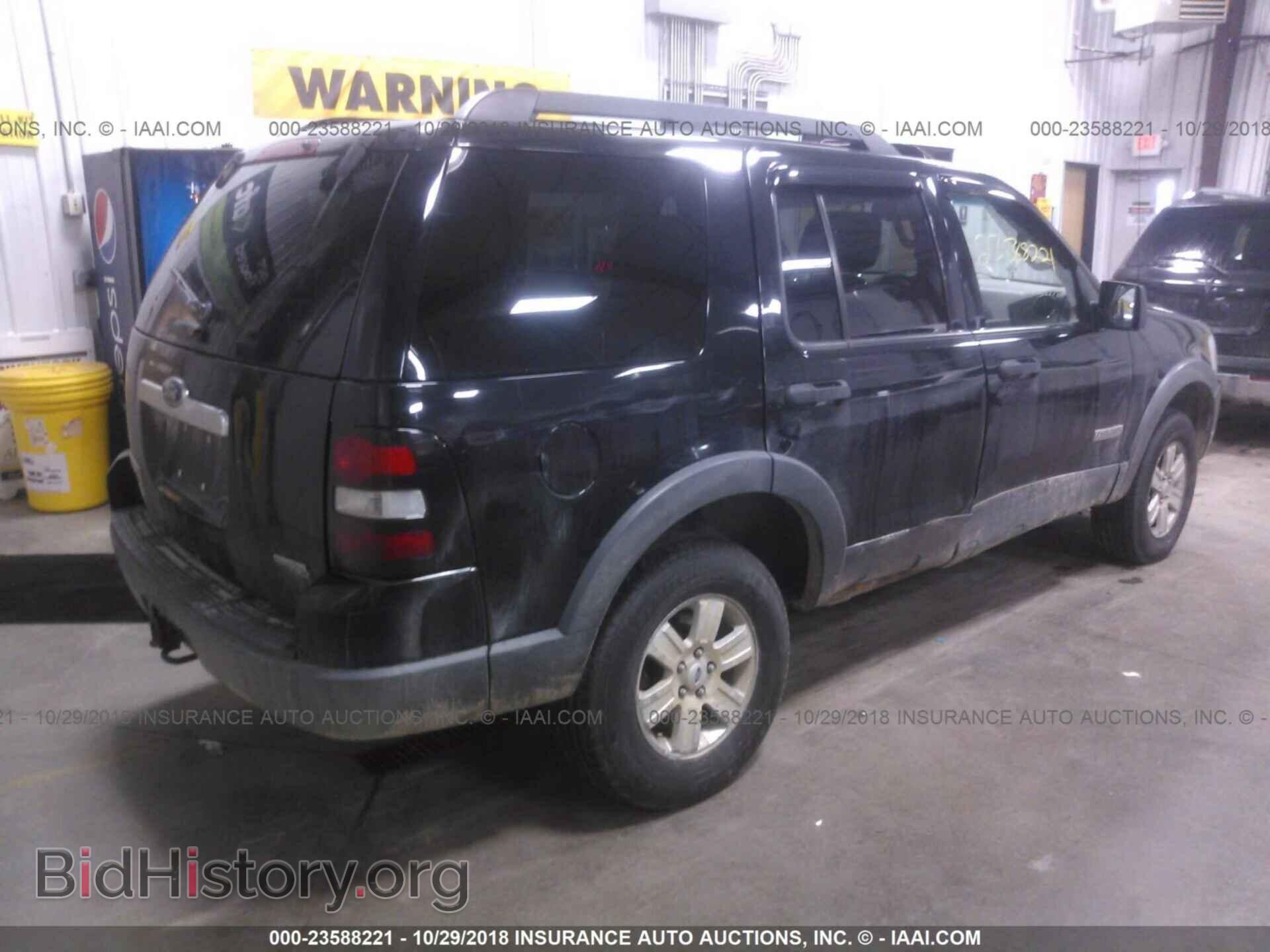2006 FORD EXPLORER - VIN: 1FMEU73E86UA05597 - Photo 4