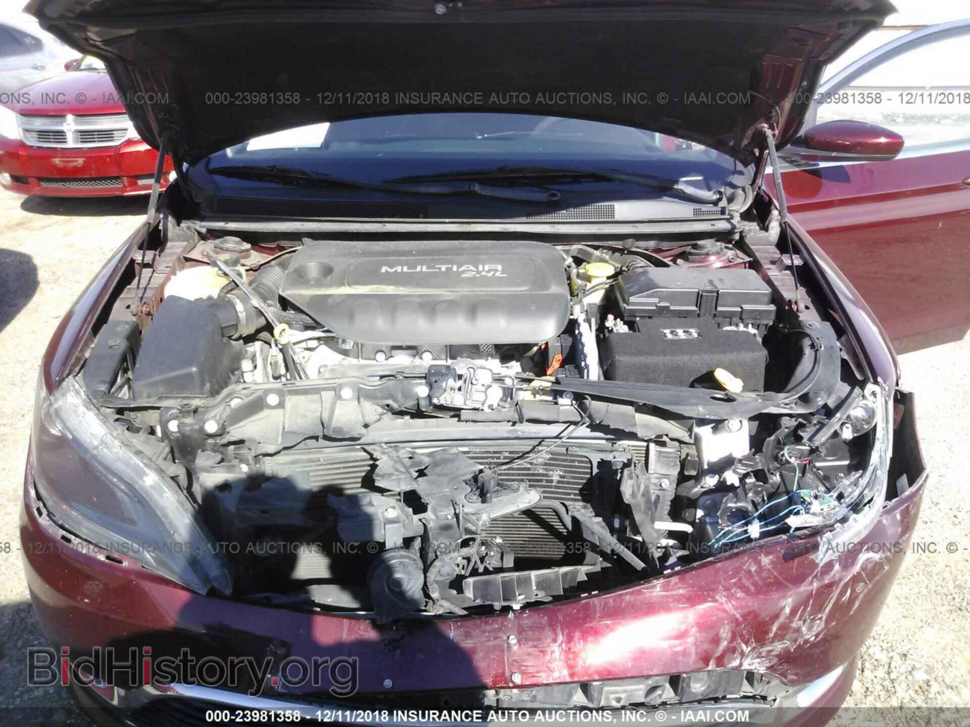2015 CHRYSLER 200 - VIN: 1C3CCCAB2FN637560 - Photo 10