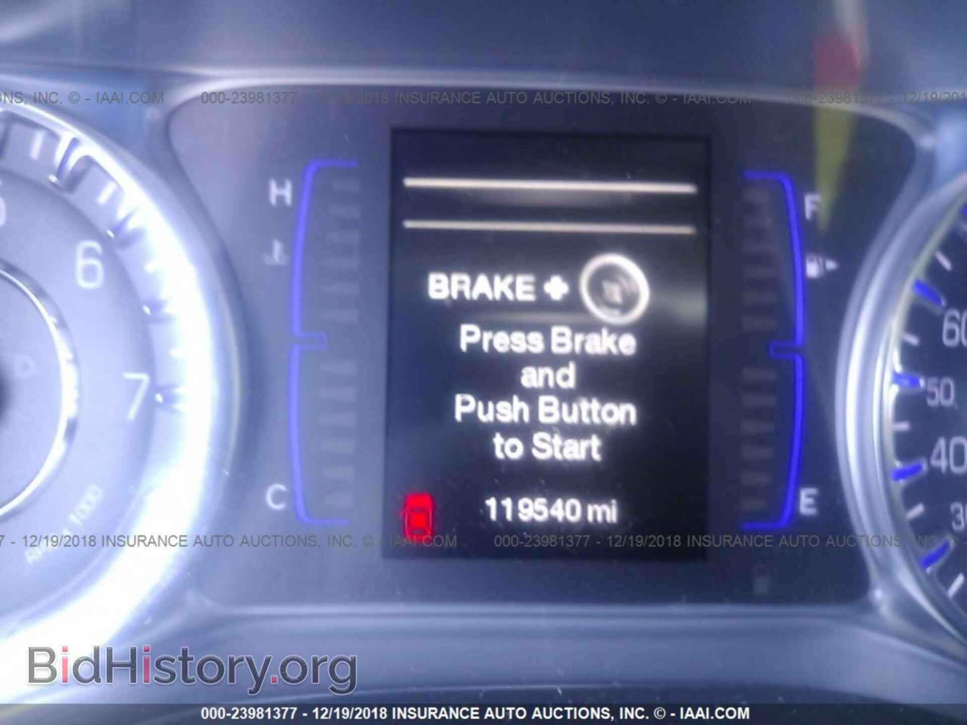 2015 CHRYSLER 200 - VIN: 1C3CCCAB9FN638043 - Фото 7
