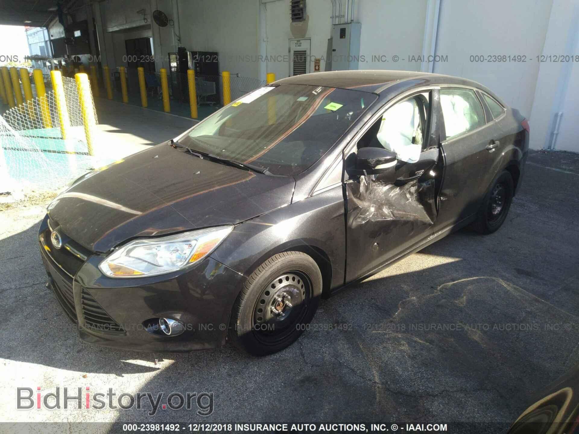2012 FORD FOCUS - VIN: 1FAHP3F21CL142438 - Photo 2