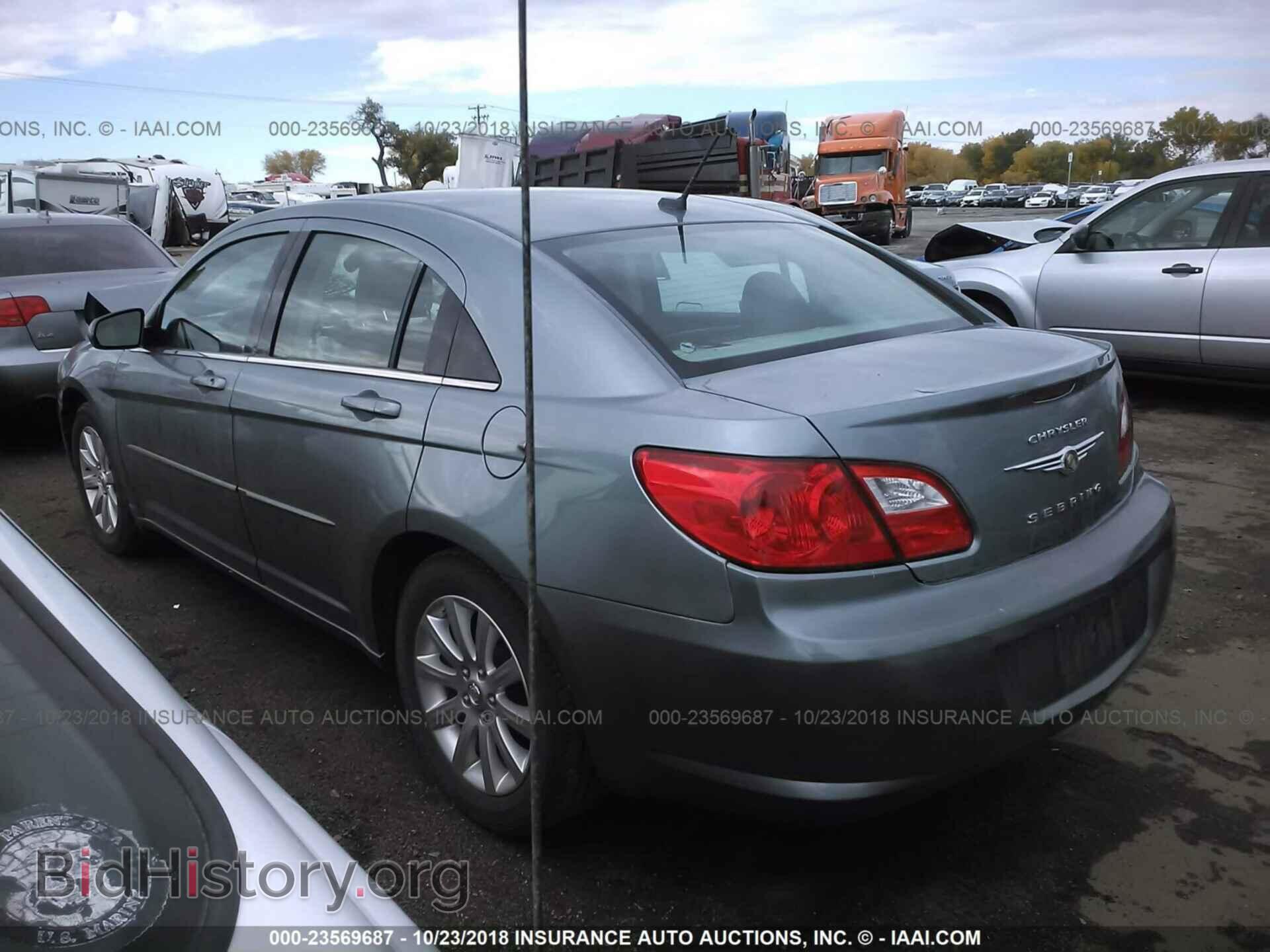 2010 CHRYSLER SEBRING - VIN: 1C3CC5FD2AN129846 - Photo 3