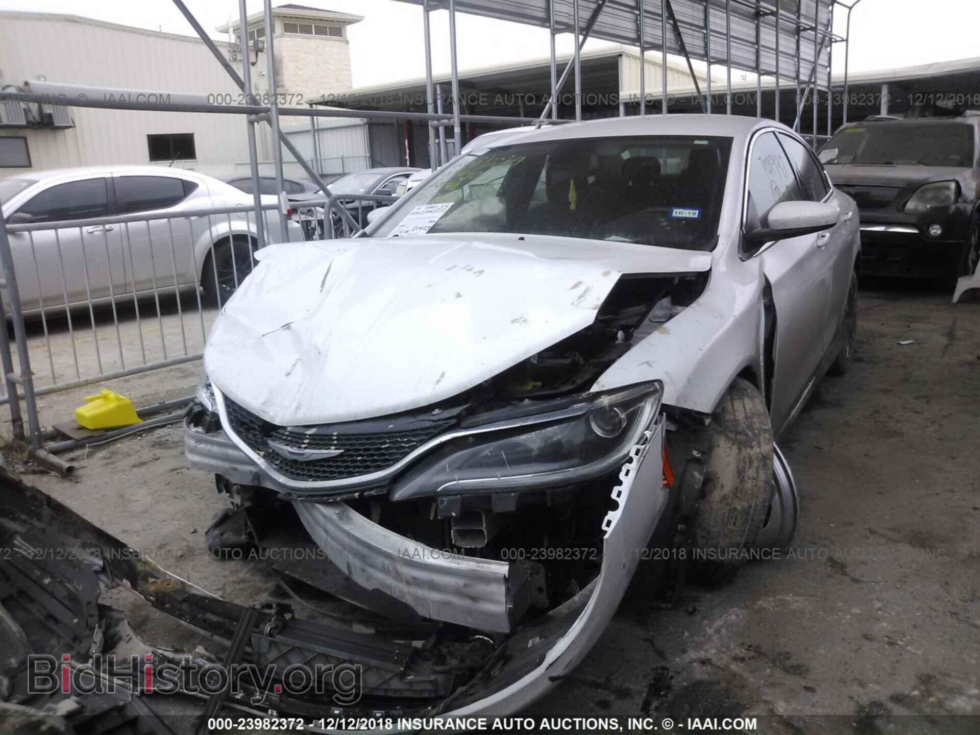 2015 CHRYSLER 200 - VIN: 1C3CCCAB0FN701997 - Photo 2