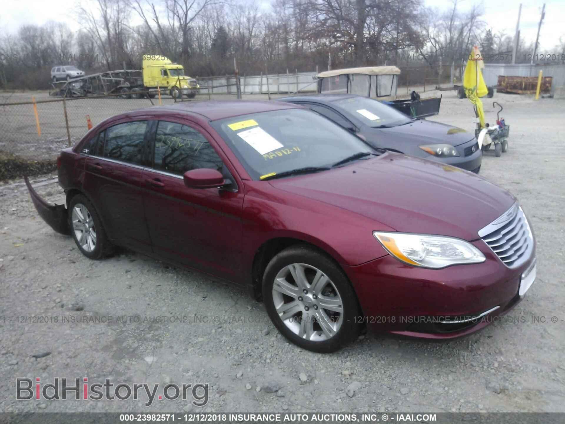 Фотография 1C3CCBBB5CN197838 - Chrysler 200 2012