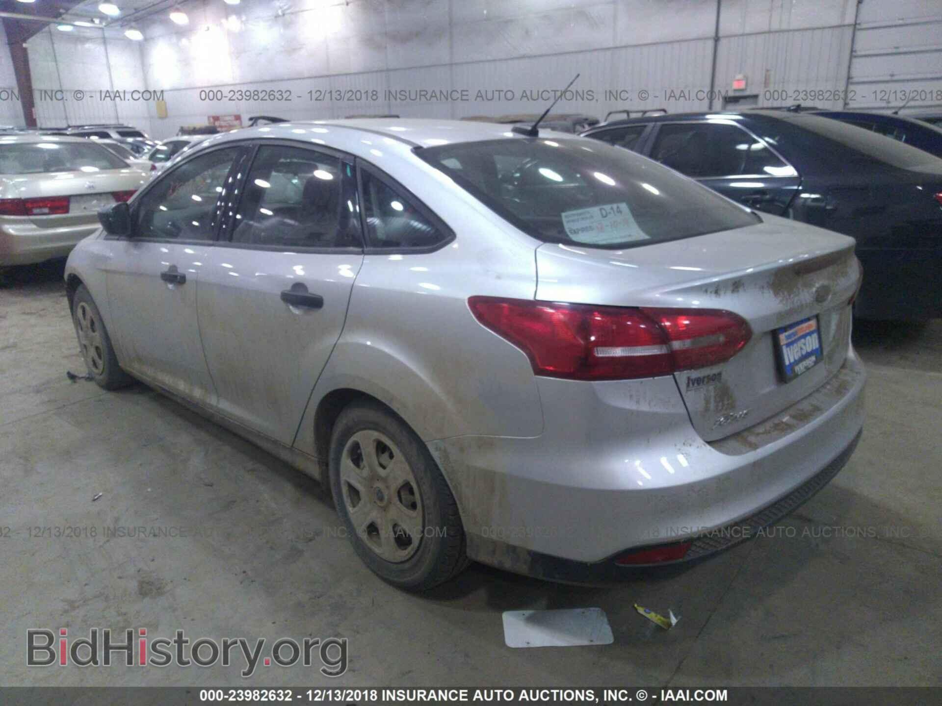 2017 FORD FOCUS - VIN: 1FADP3E29HL255190 - Фото 3