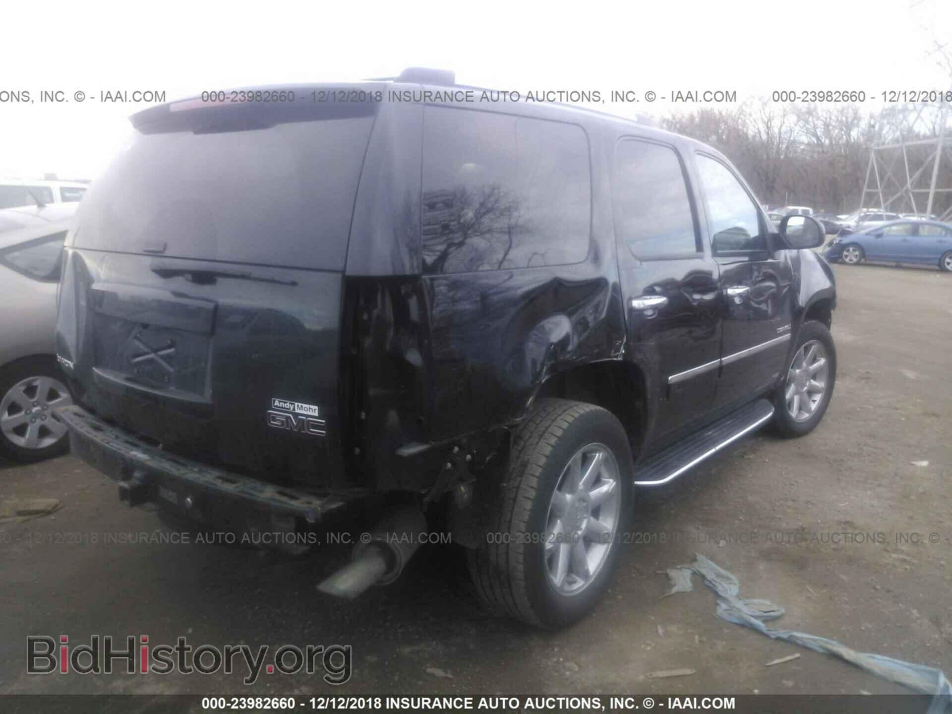 2013 GMC YUKON - VIN: 1GKS2EEF7DR343858 - Photo 4