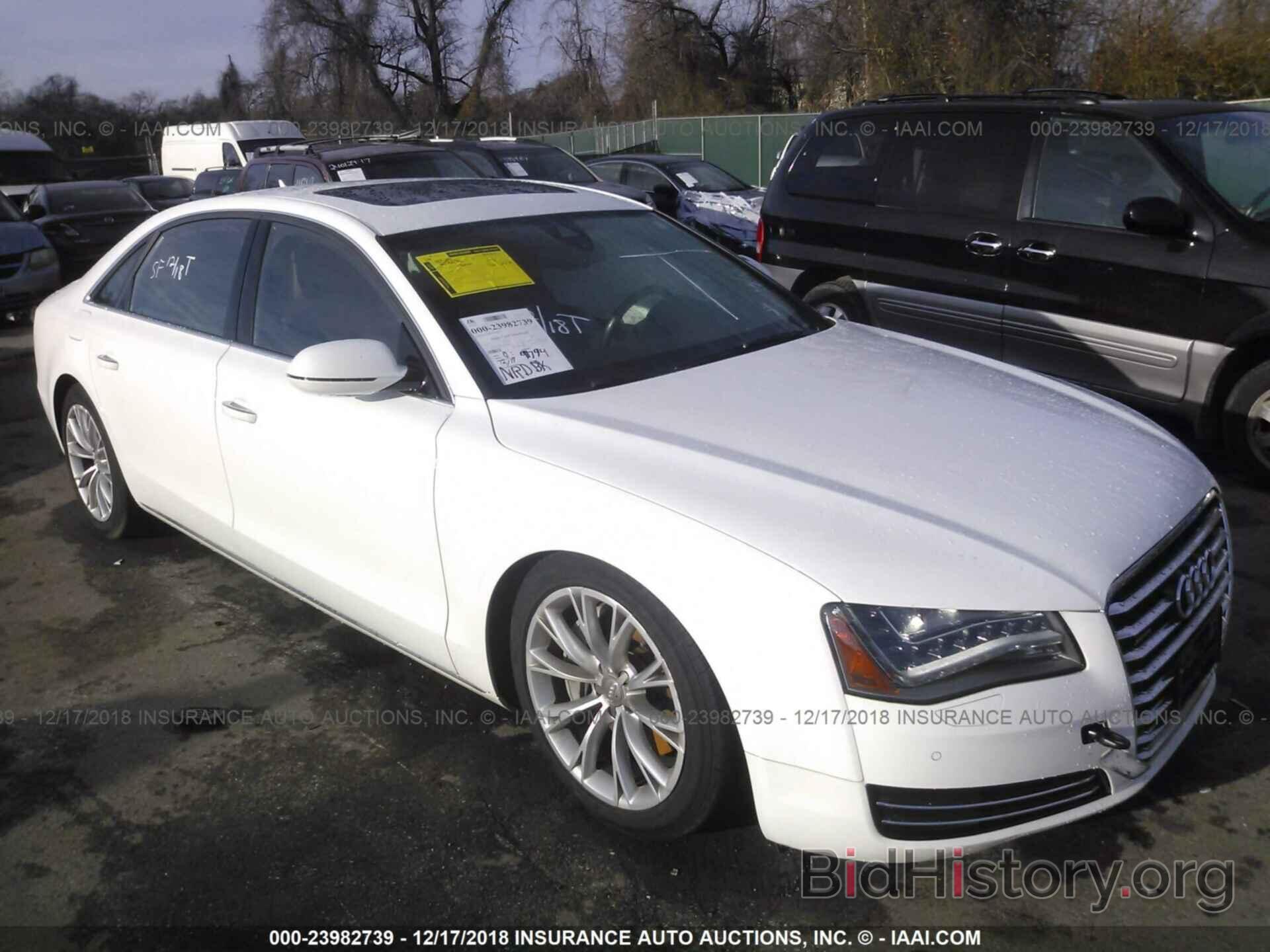 Photo WAURGAFD6DN009682 - AUDI A8 2013