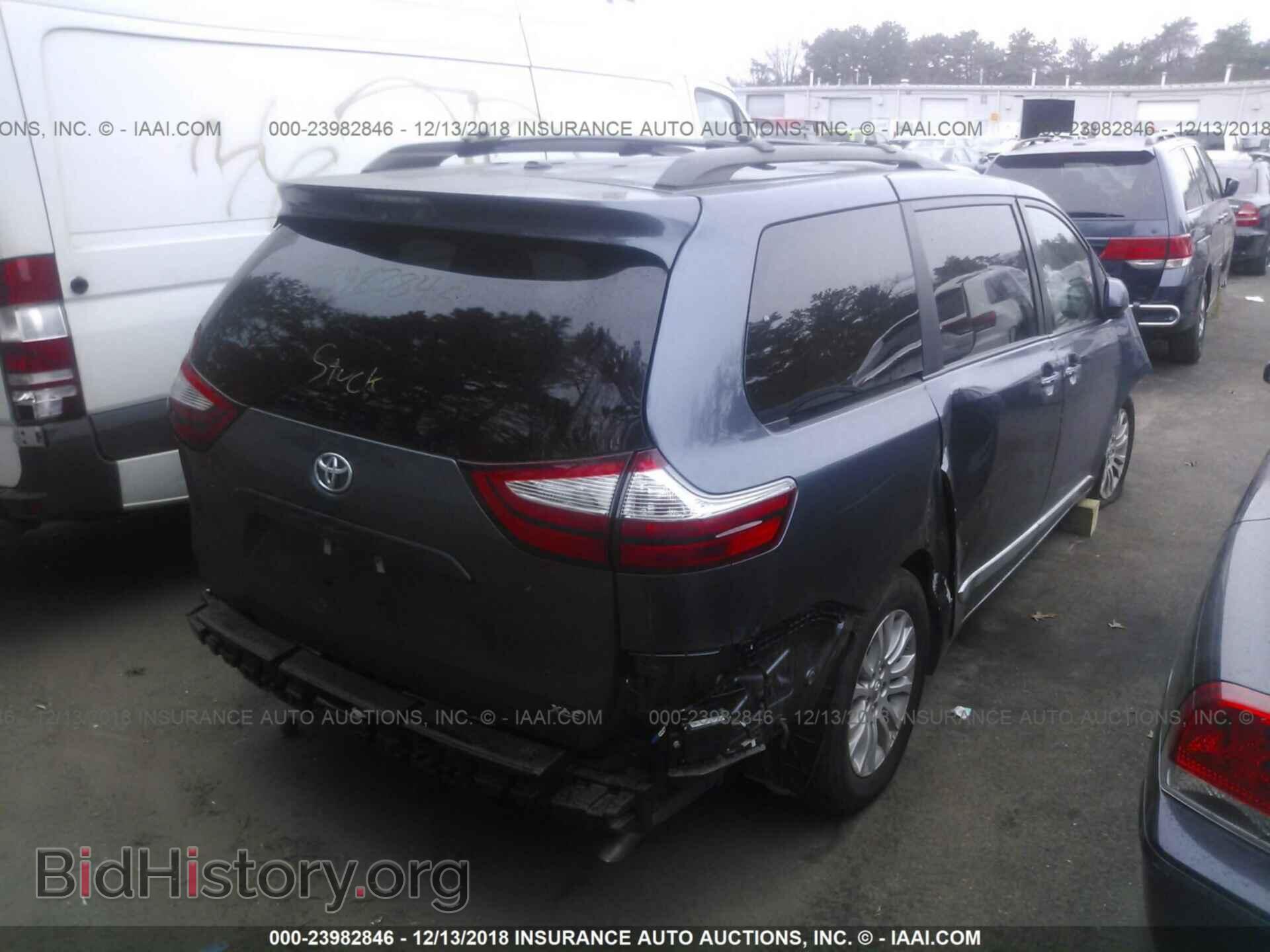 2017 TOYOTA SIENNA - VIN: 5TDYZ3DC2HS858996 - Фото 4