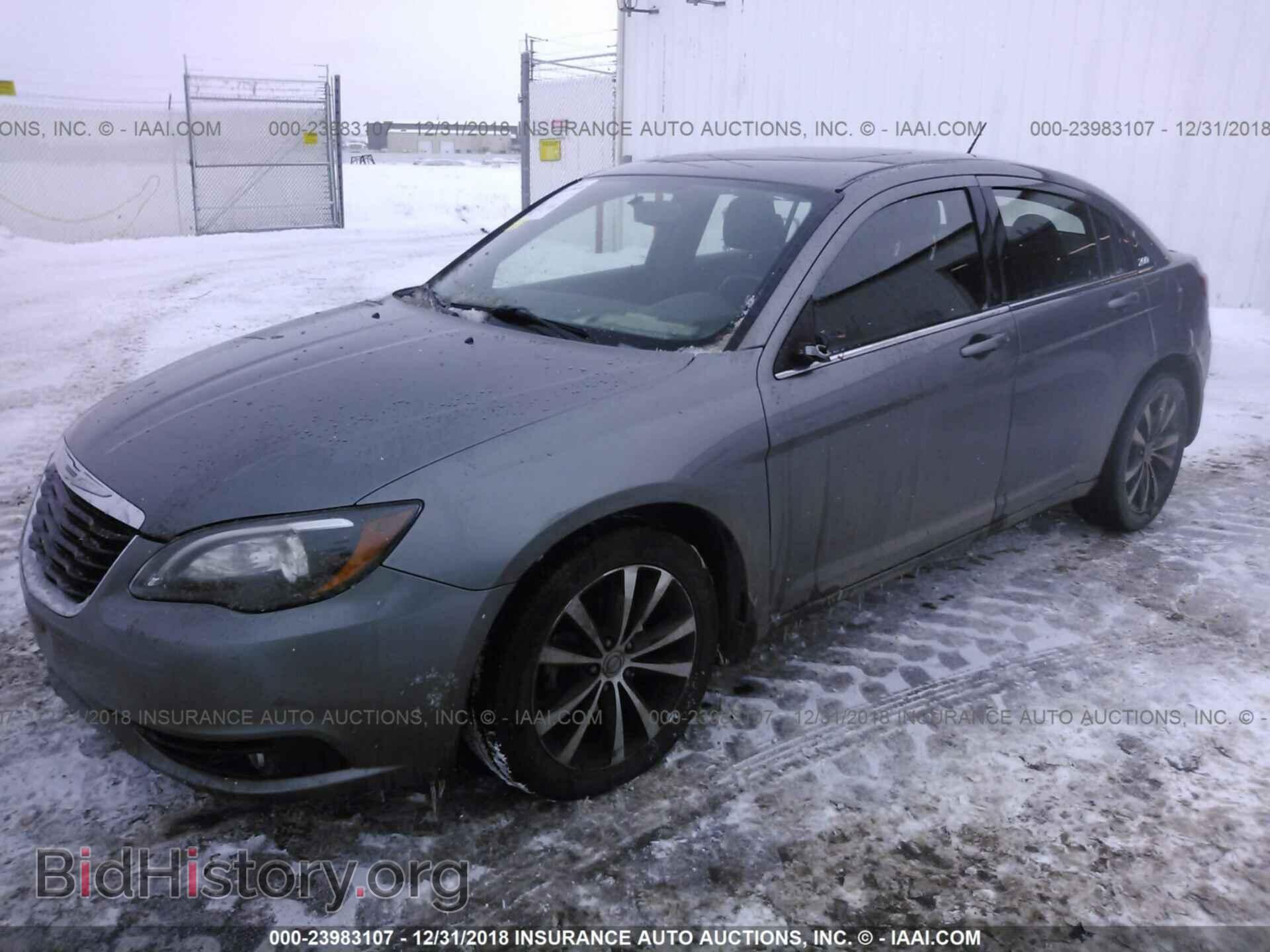 2013 CHRYSLER 200 - VIN: 1C3CCBBG9DN700106 - Photo 2