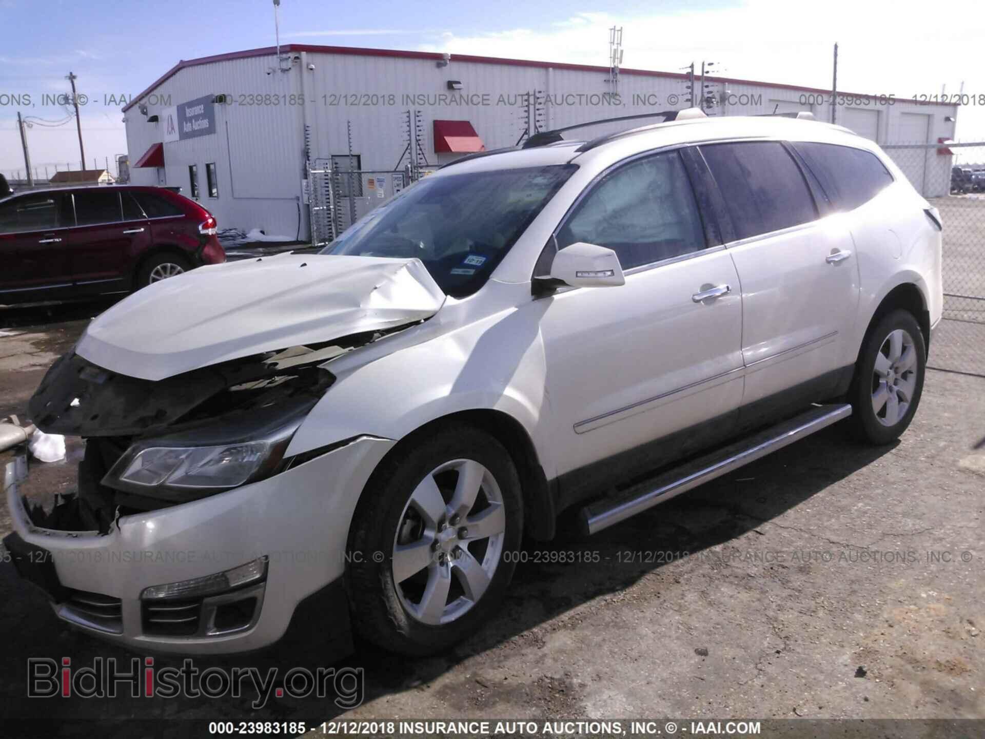 2014 CHEVROLET TRAVERSE - VIN: 1GNKRJKD4EJ302940 - Фото 2