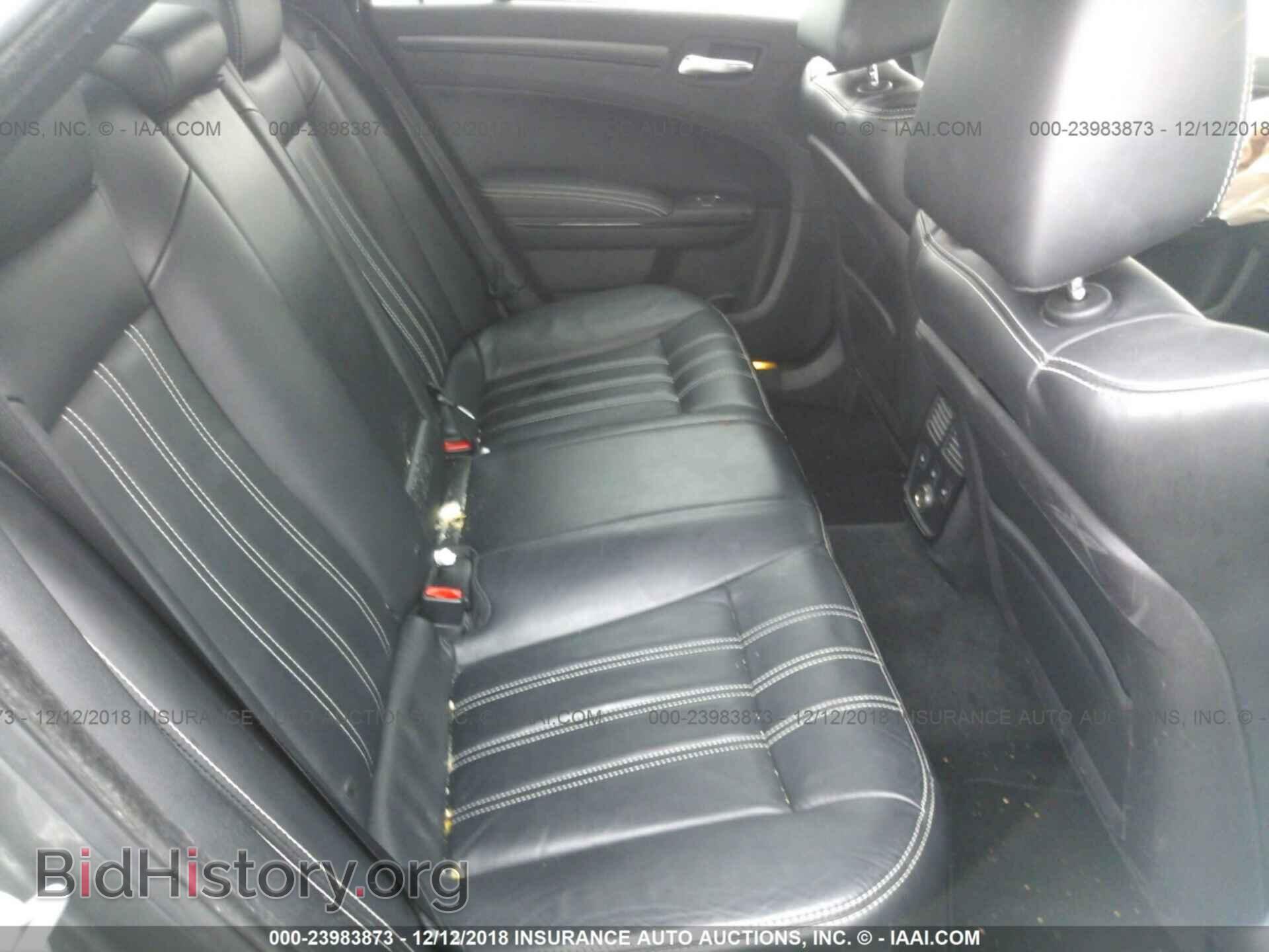 2012 CHRYSLER 300 - VIN: 2C3CCABG5CH115170 - Фото 8