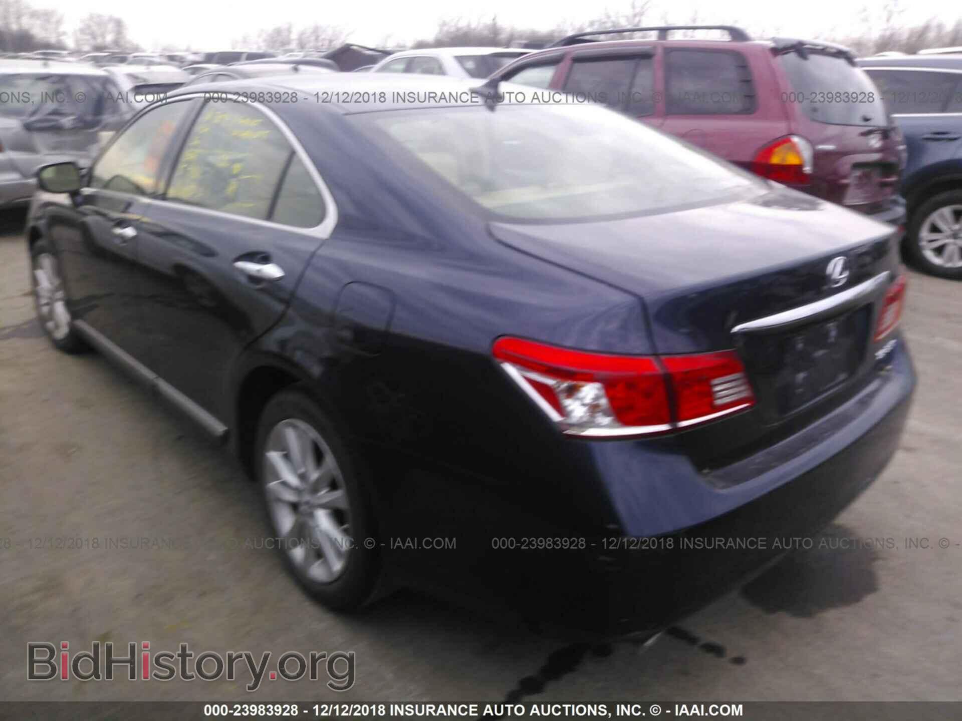 2011 LEXUS ES - VIN: JTHBK1EG7B2458185 - Фото 3