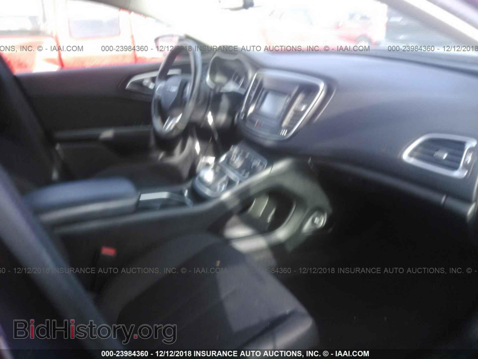 2015 CHRYSLER 200 - VIN: 1C3CCCAB4FN637916 - Photo 5