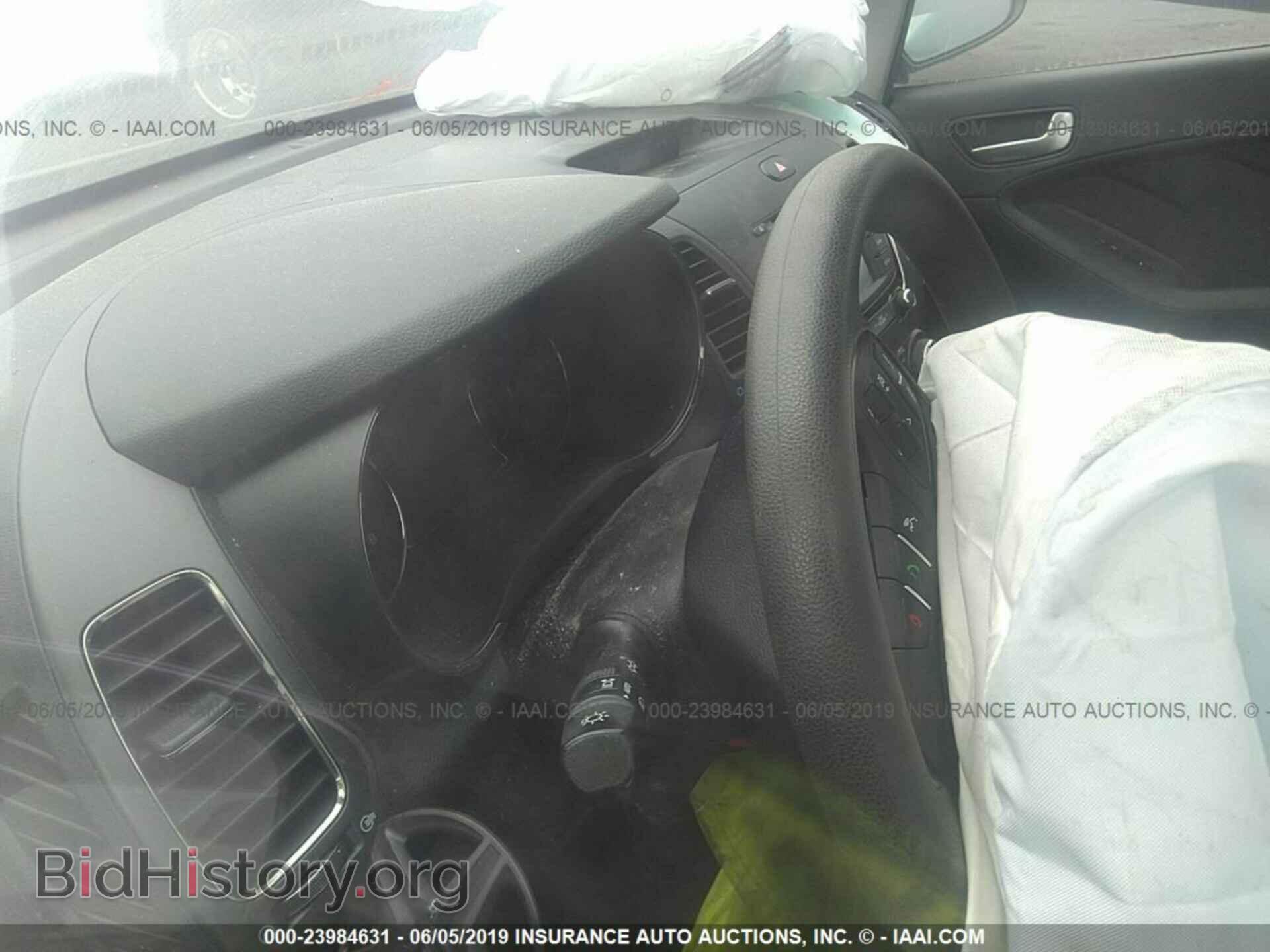 2017 KIA FORTE - VIN: 3KPFL4A73HE090803 - Photo 7