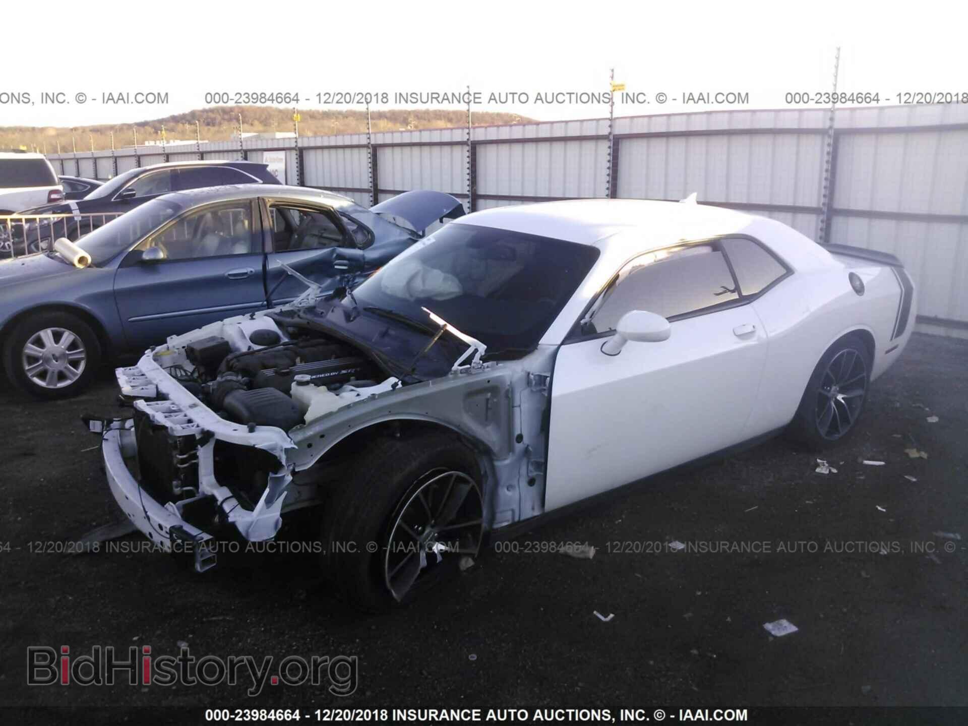 2016 DODGE CHALLENGER - VIN: 2C3CDZFJ9GH221547 - Фото 2