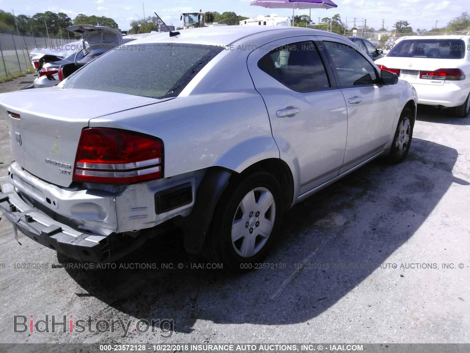 2010 DODGE AVENGER - VIN: 1B3CC4FB7AN209584 - Фото 4
