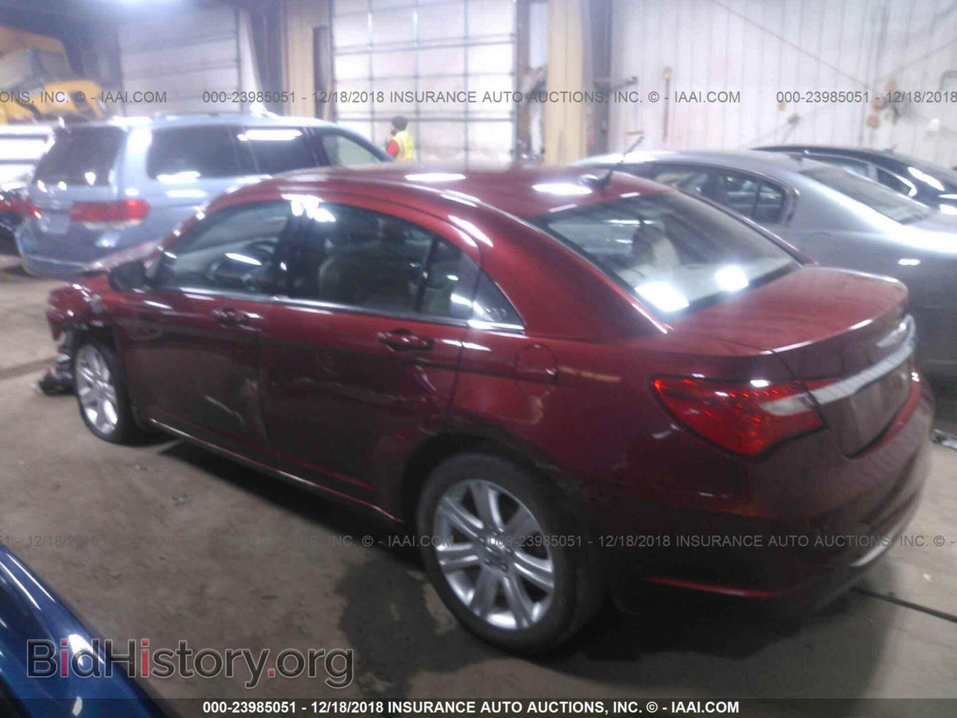 2012 CHRYSLER 200 - VIN: 1C3CCBBB6CN131427 - Фото 3