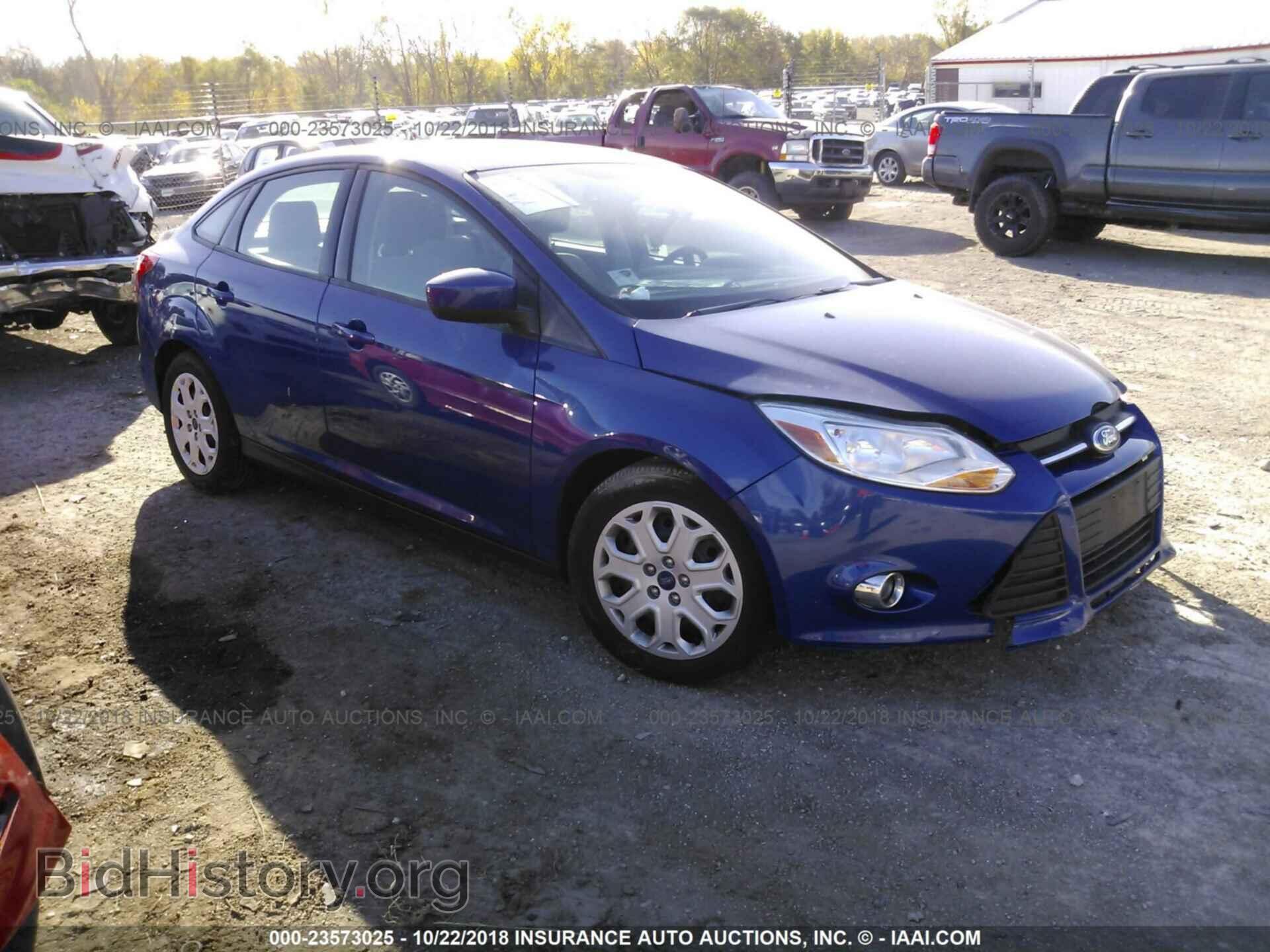 Photo 1FAHP3F25CL353402 - FORD FOCUS 2012