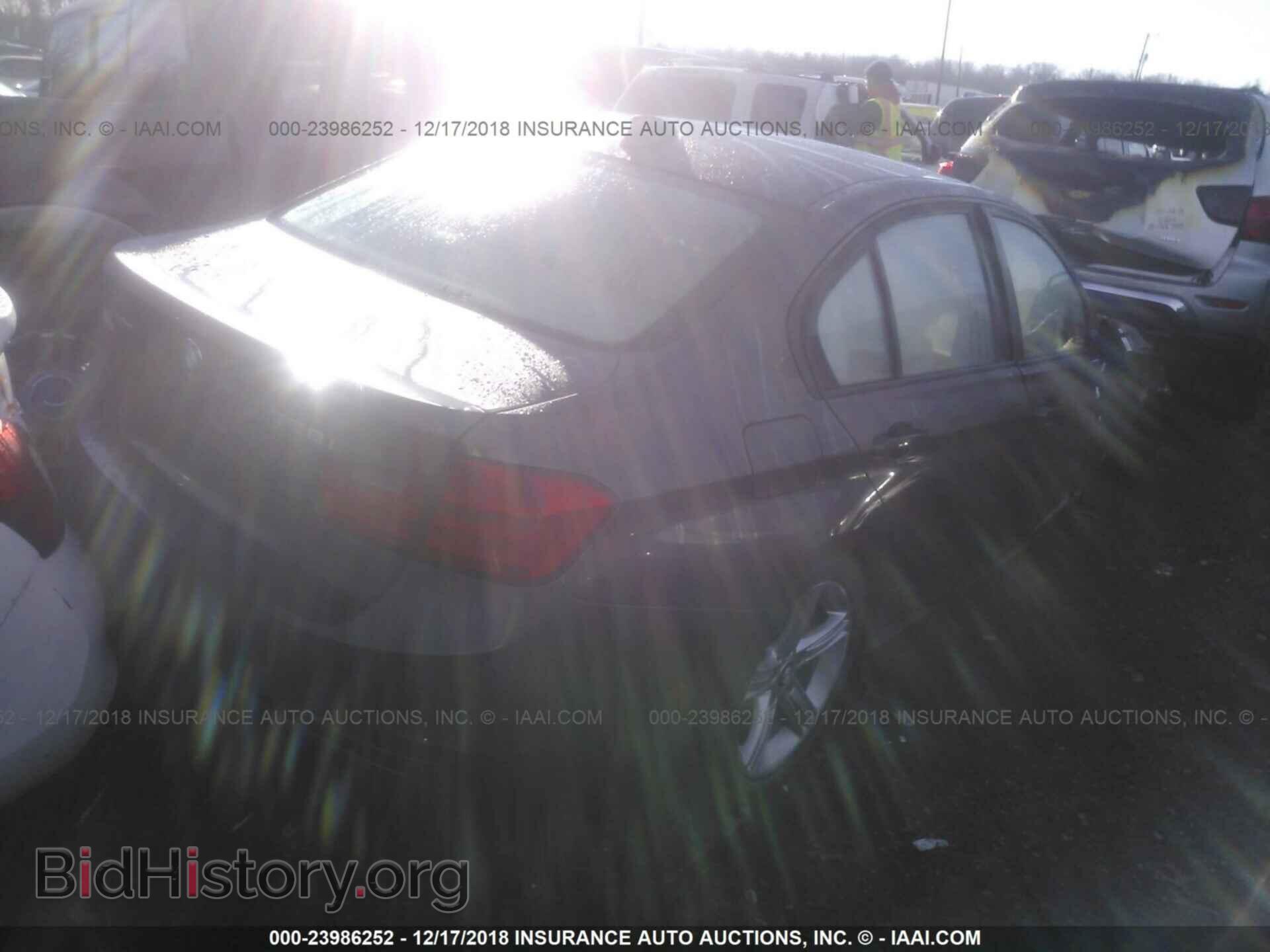 2013 BMW 328 - VIN: WBA3B5C59DF596429 - Фото 4