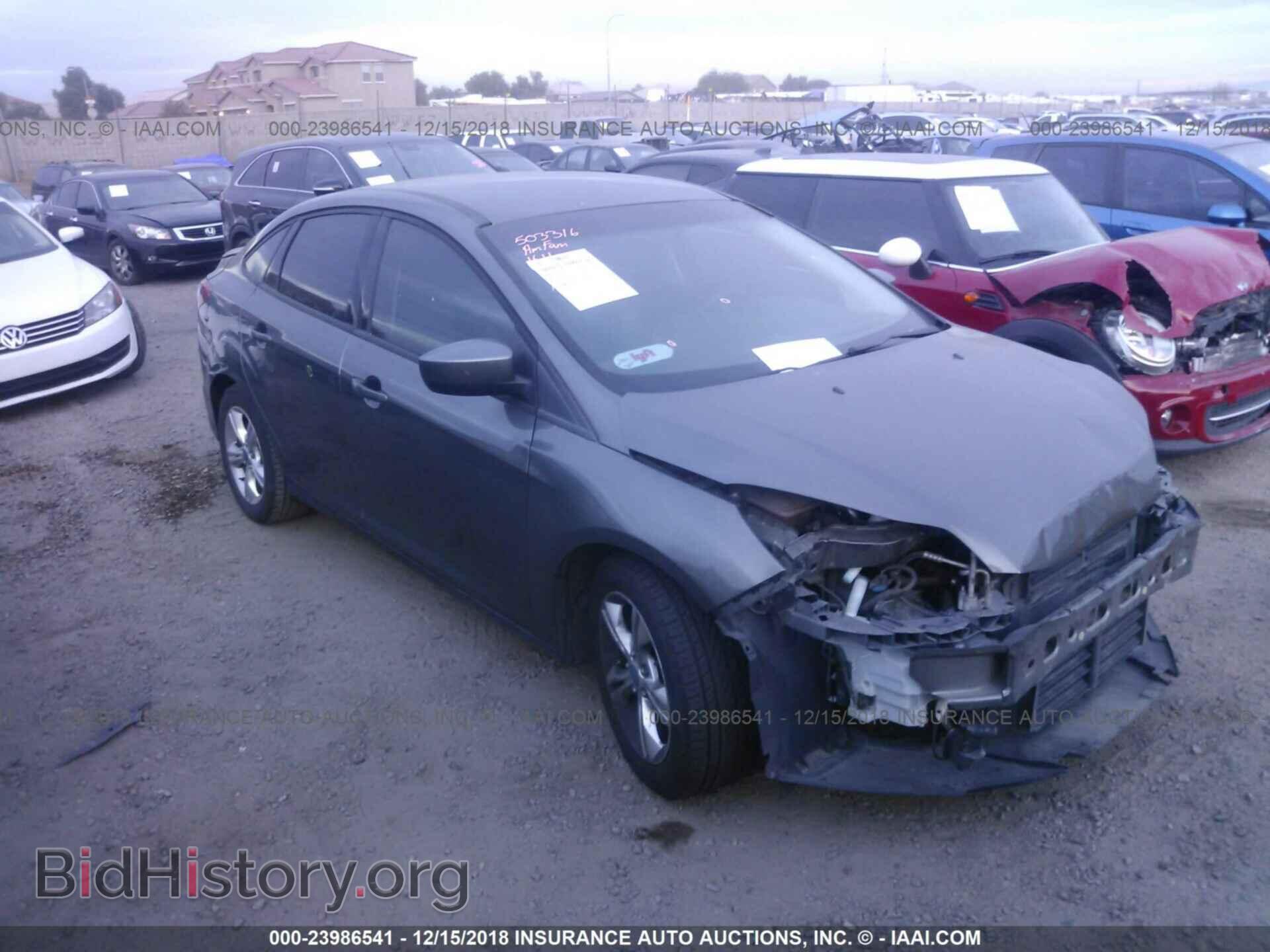 Photo 1FAHP3F28CL222593 - Ford Focus 2012