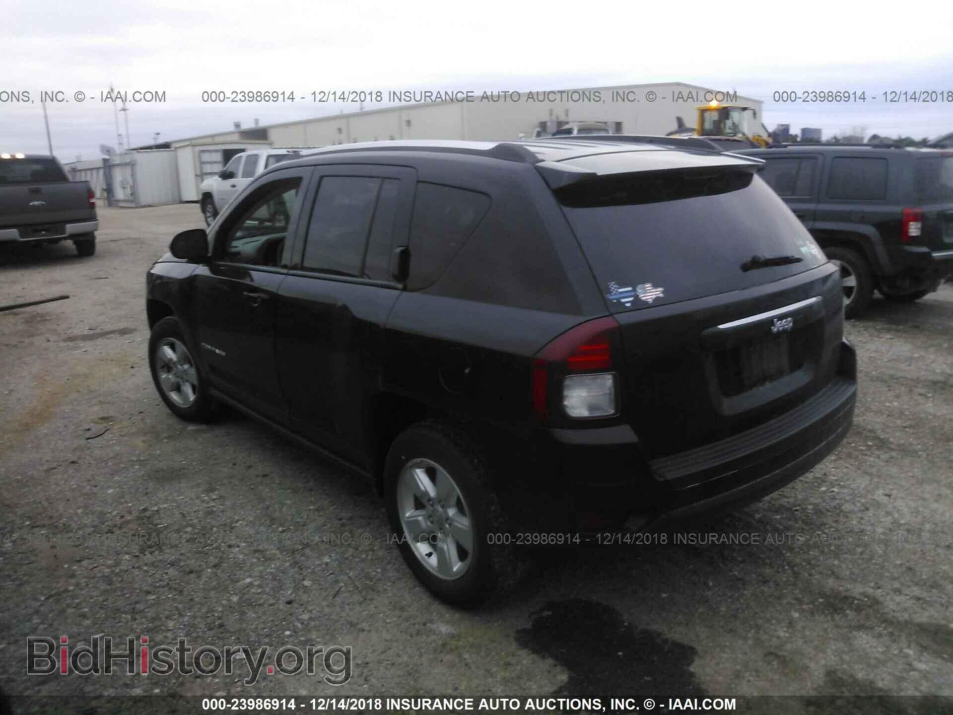 2014 JEEP COMPASS - VIN: 1C4NJCBA8ED882822 - Фото 3