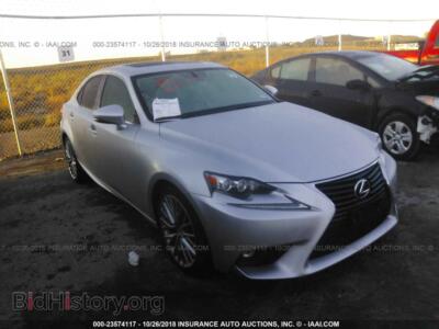 2015 Lexus IS, серебристый — VIN JTHBF1D29F5068025, IAAI
