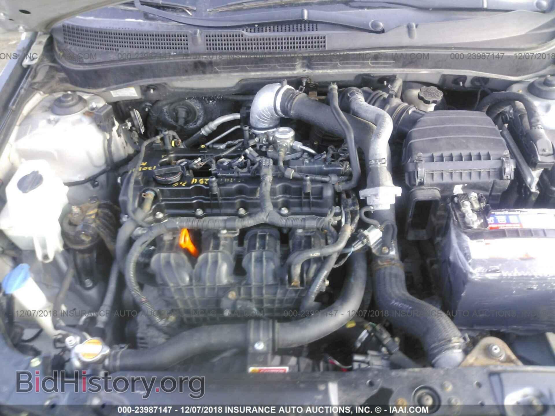 2012 Hyundai Sonata - VIN: 5NPEC4ABXCH363210 - Фото 10