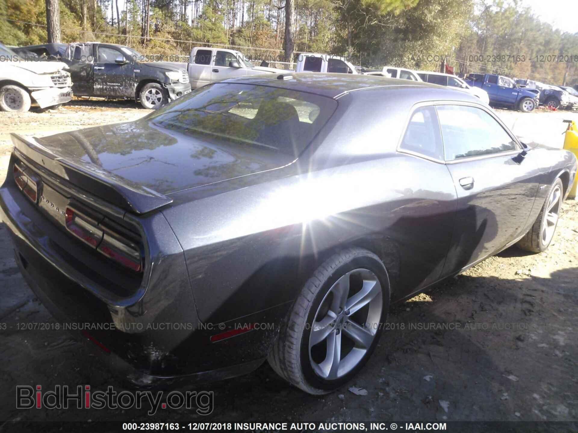 2018 Dodge Challenger - VIN: 2C3CDZBT5JH16874 - Фото 4