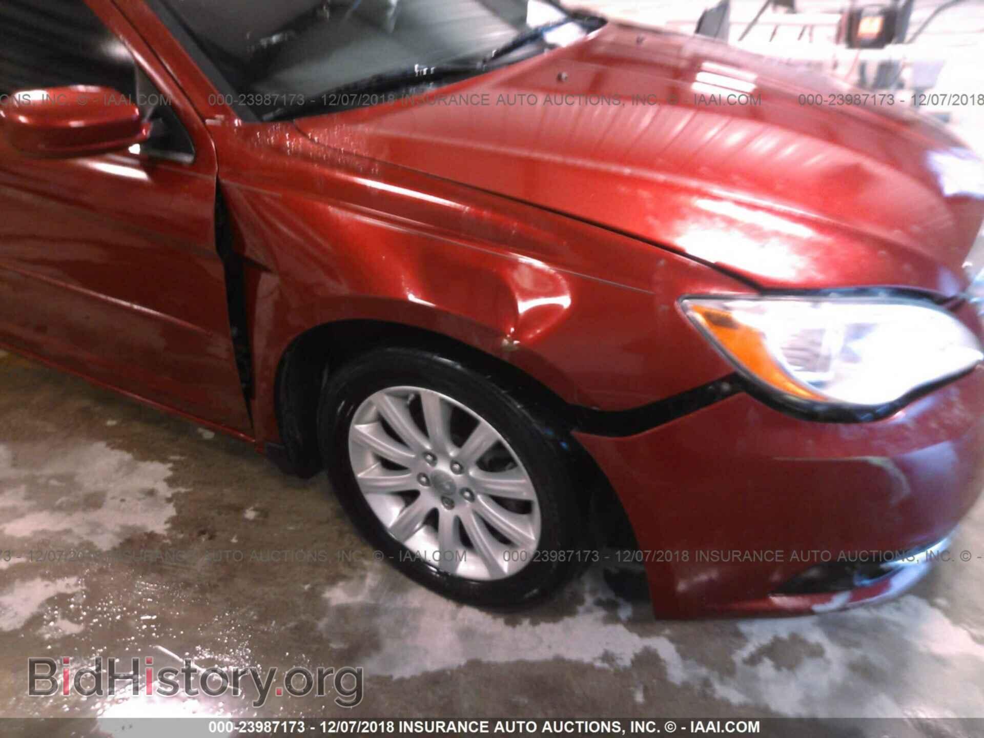 2013 Chrysler 200 - VIN: 1C3CCBBB1DN603969 - Фото 6