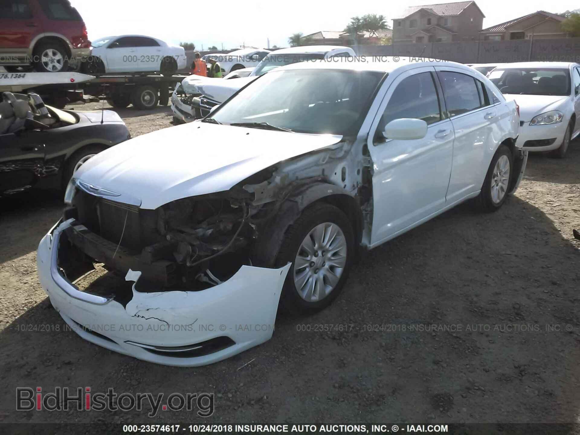 2012 CHRYSLER 200 - VIN: 1C3CCBAB9CN108970 - Photo 2