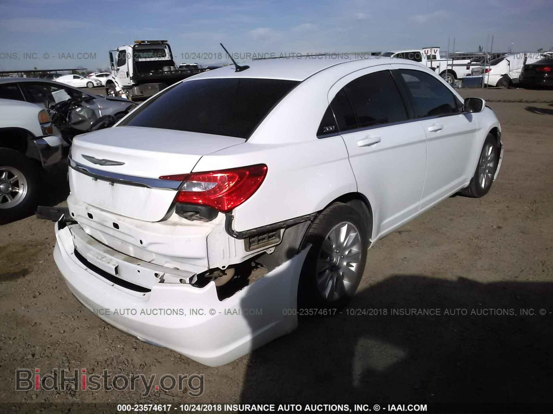 2012 CHRYSLER 200 - VIN: 1C3CCBAB9CN108970 - Photo 4