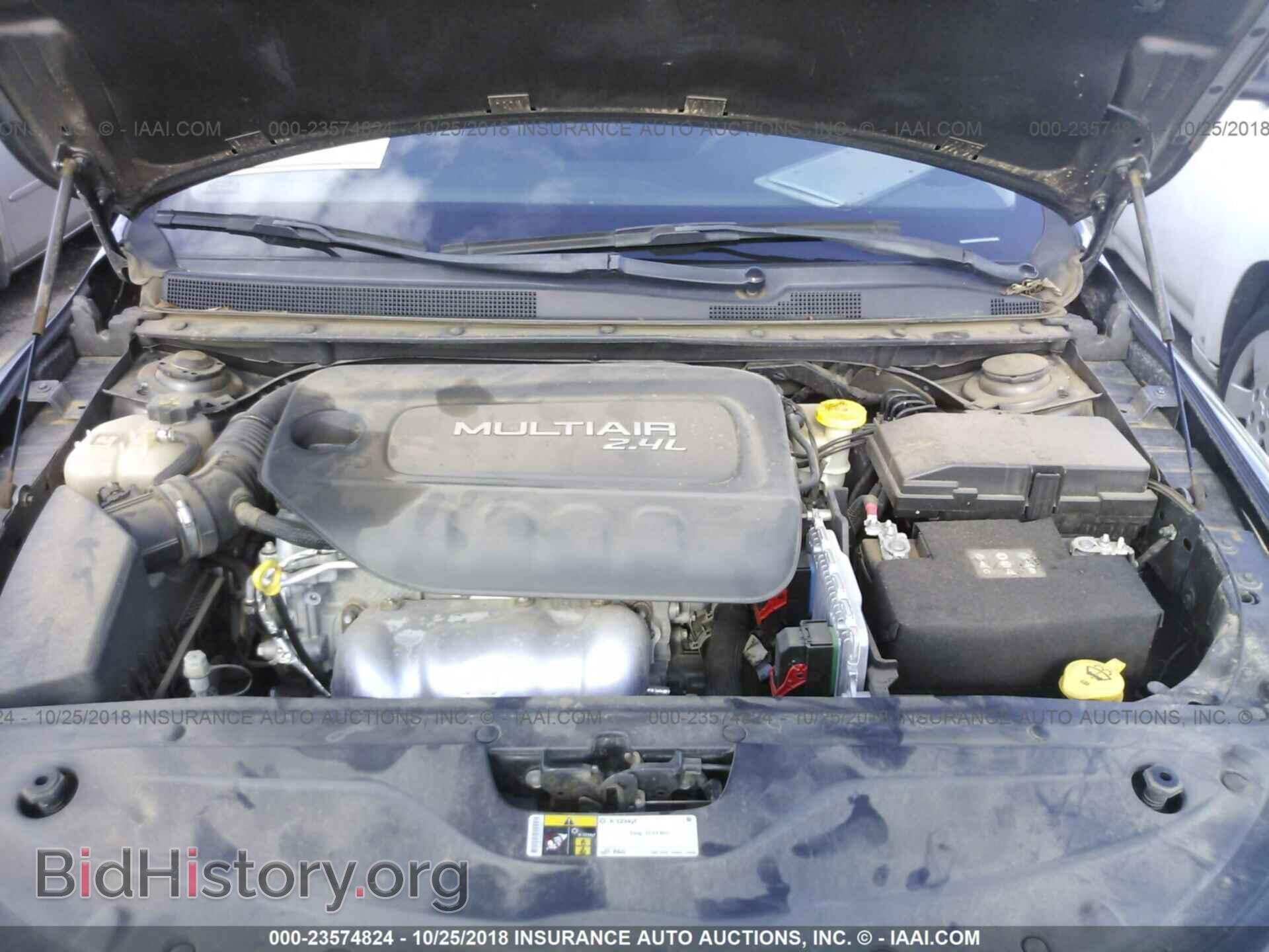 2015 CHRYSLER 200 - VIN: 1C3CCCAB7FN635173 - Photo 10