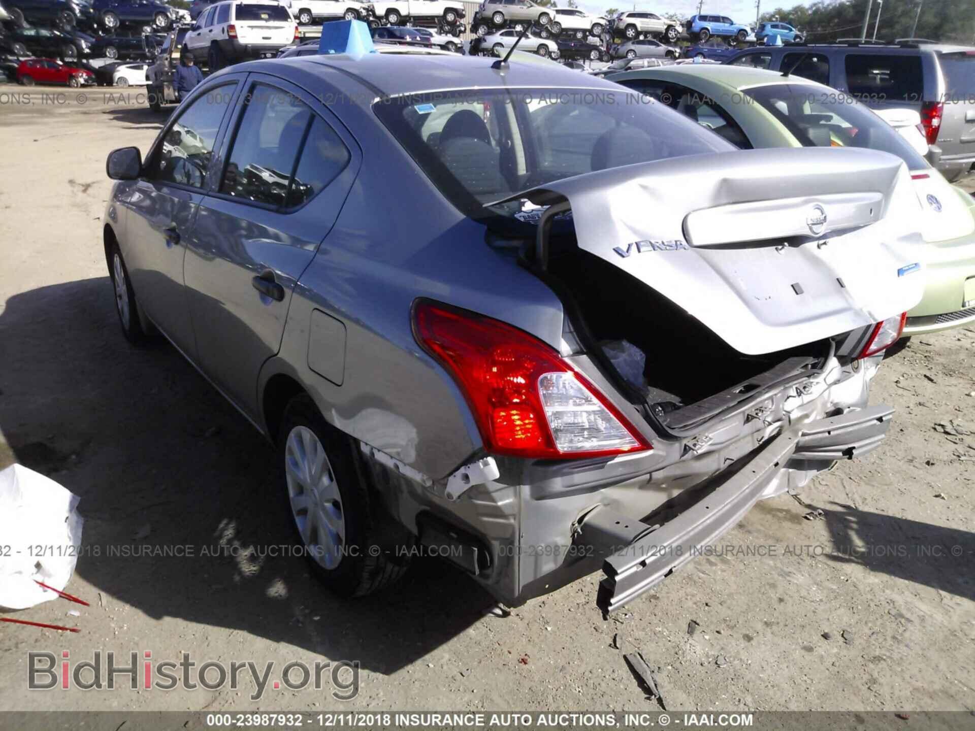 2014 Nissan Versa - VIN: 3N1CN7AP4EL844686 - Фото 3