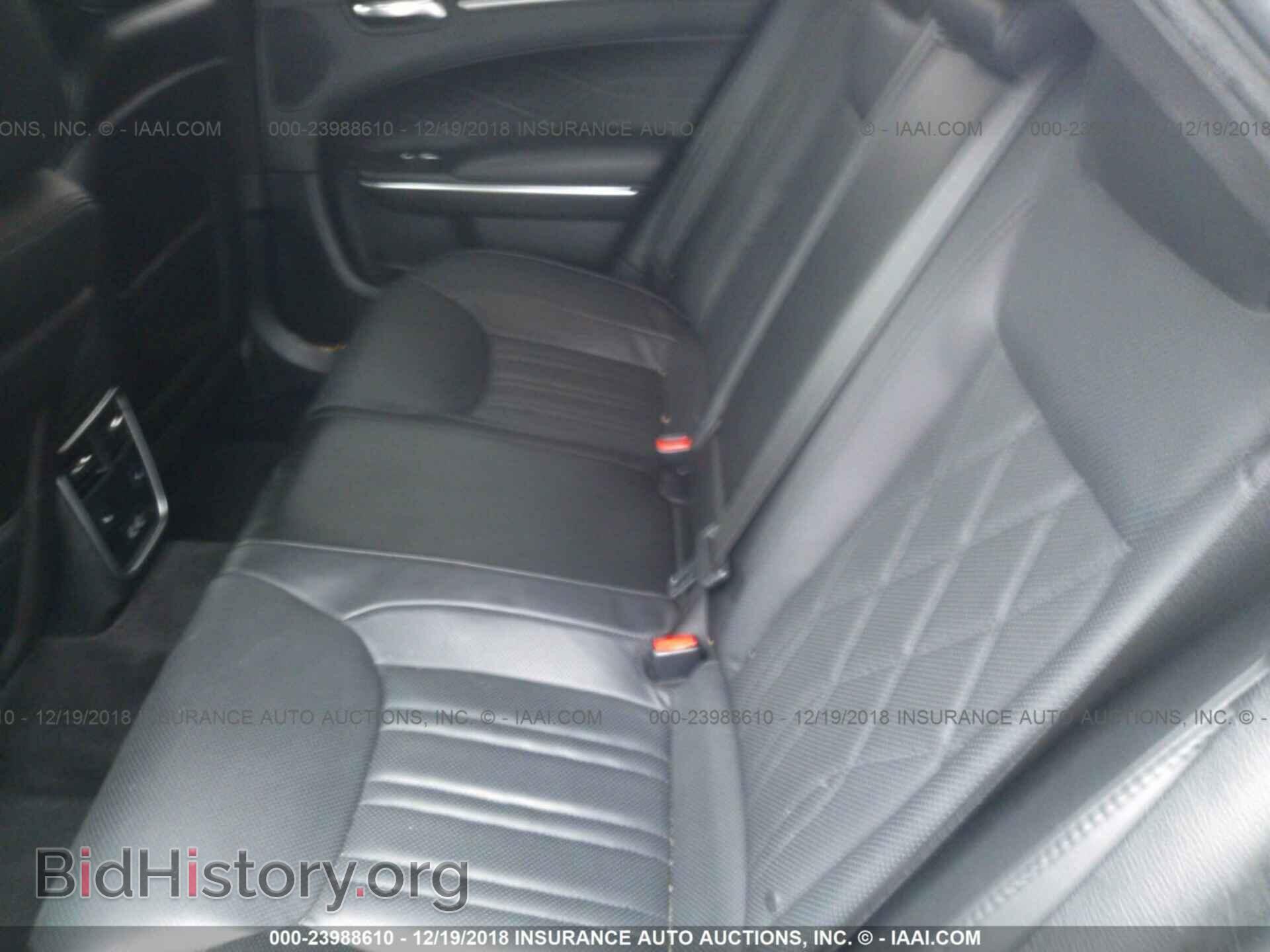 2017 CHRYSLER 300C - VIN: 2C3CCAPT6HH511895 - Фото 8