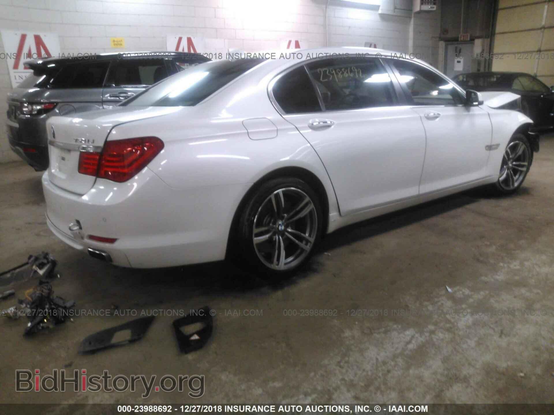 2012 BMW 750 - VIN: WBAKC8C55CC436204 - Photo 4