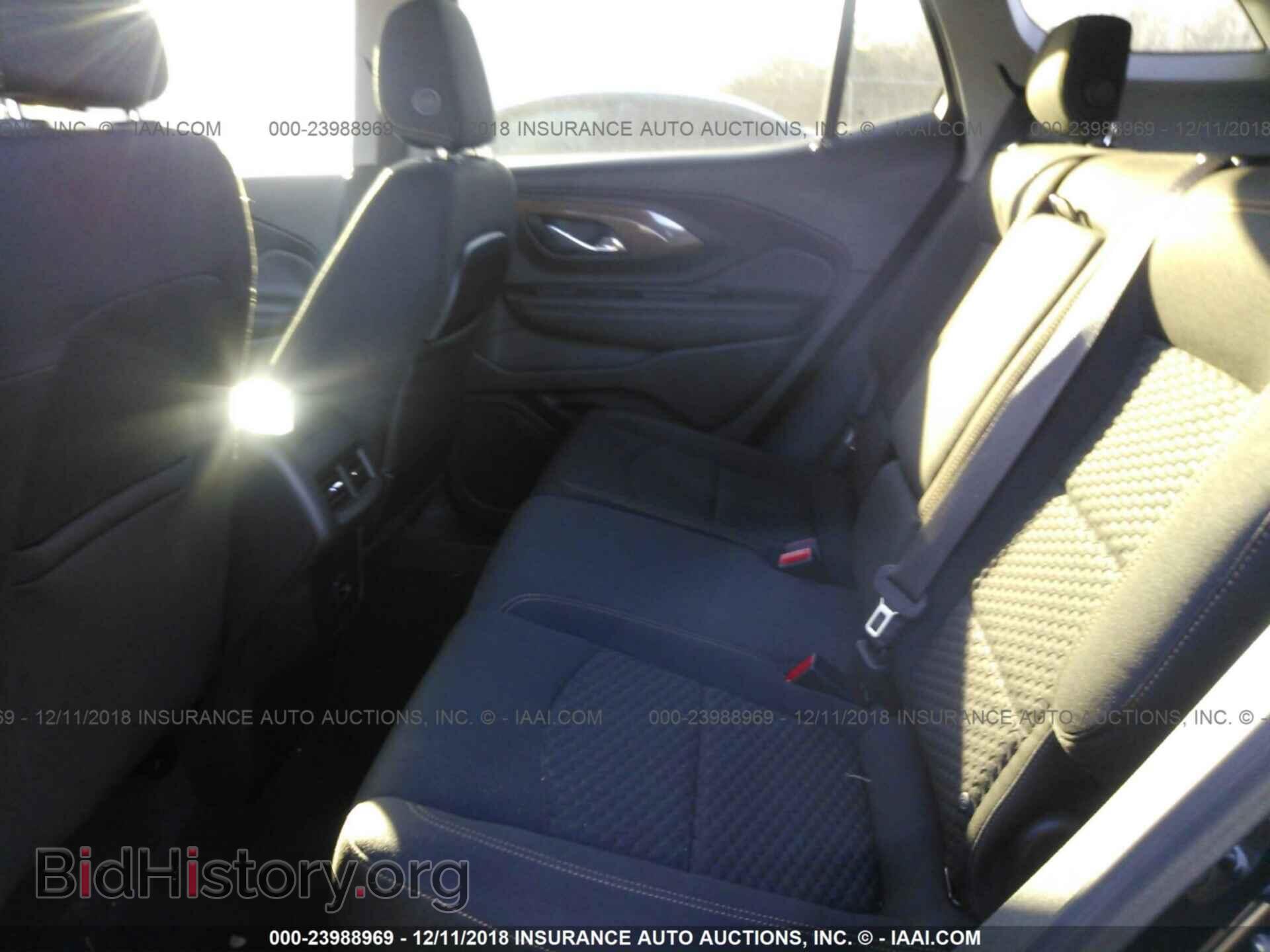 2018 GMC TERRAIN - VIN: 3GKALMEX9JL119005 - Photo 8