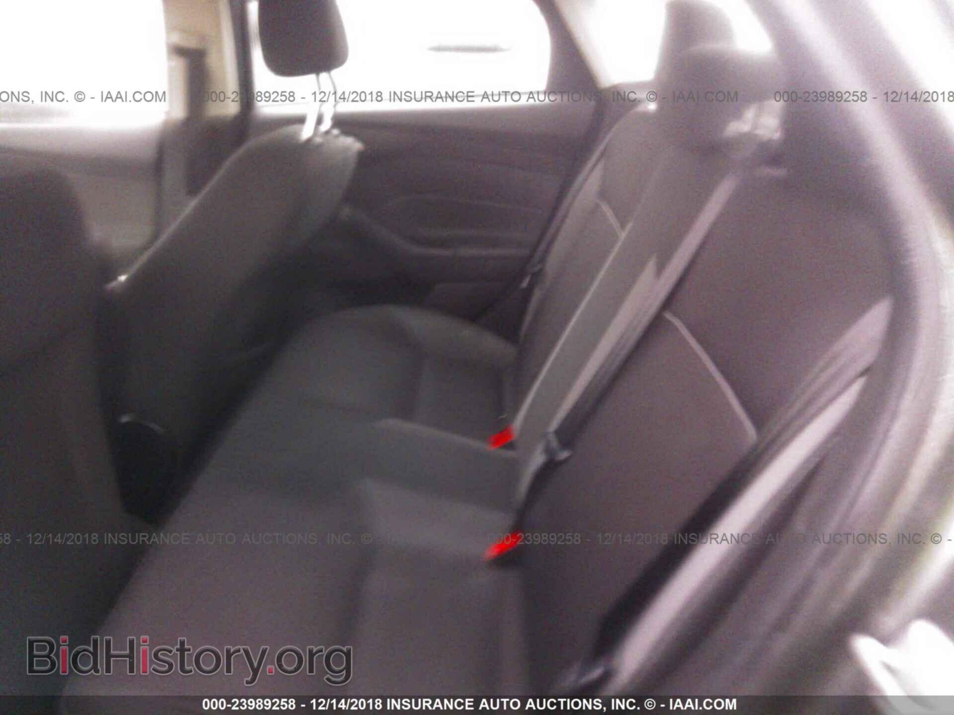 2012 FORD FOCUS - VIN: 1FAHP3F21CL100383 - Фото 8