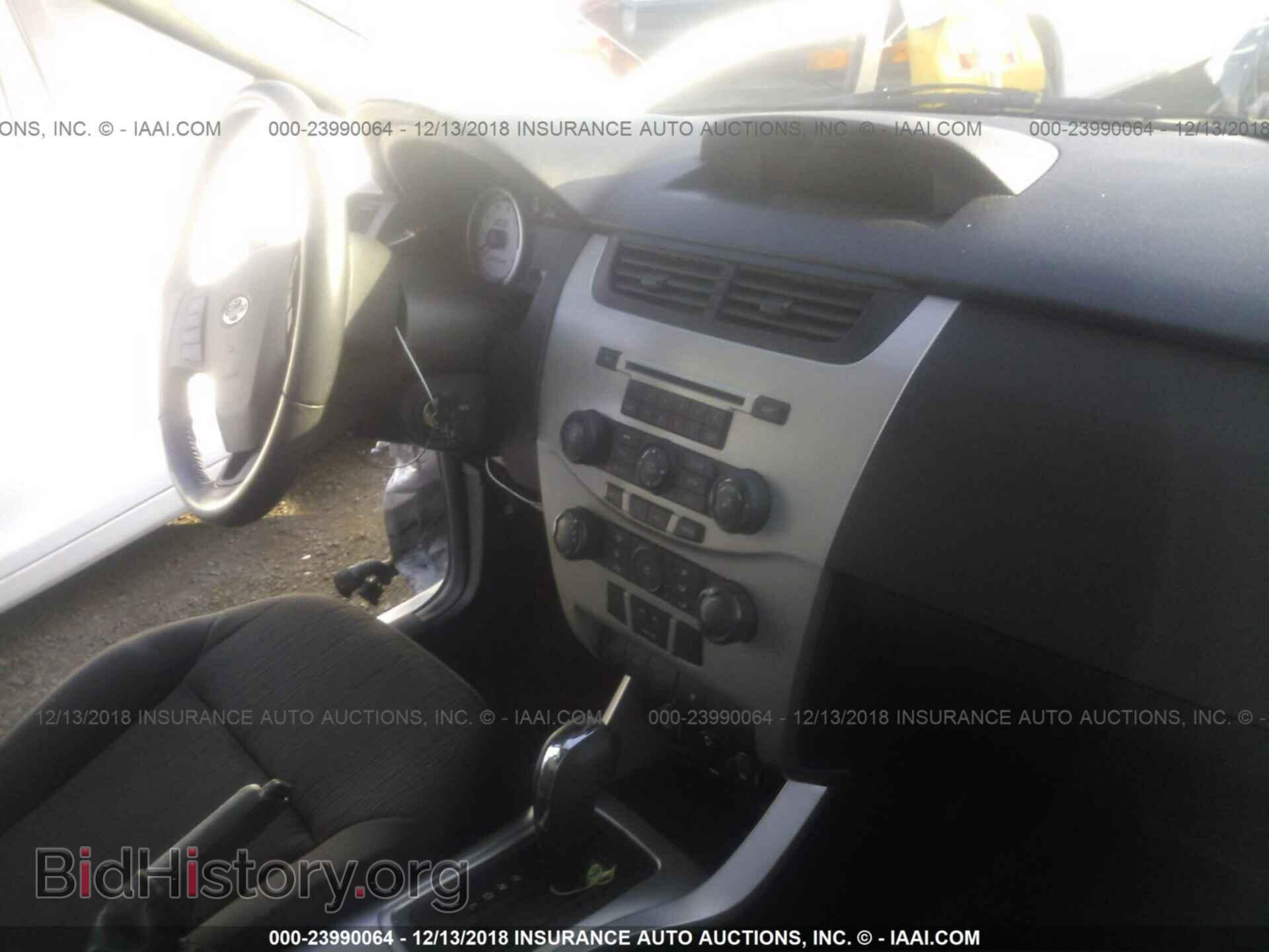2011 FORD FOCUS - VIN: 1FAHP3FN4BW103902 - Photo 5