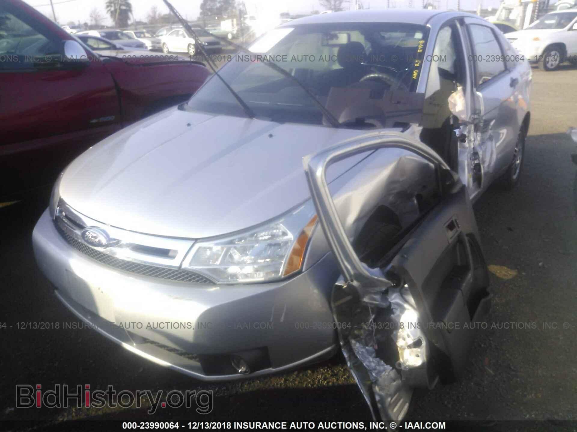 2011 FORD FOCUS - VIN: 1FAHP3FN4BW103902 - Photo 6