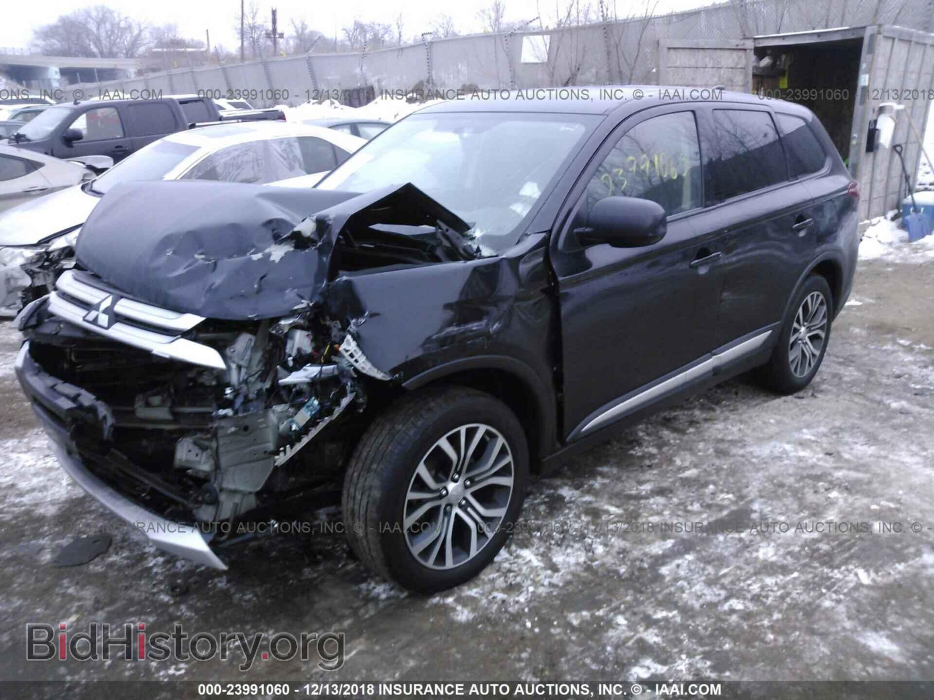 2017 MITSUBISHI OUTLANDER - VIN: JA4AD2A3XHZ014437 - Фото 2